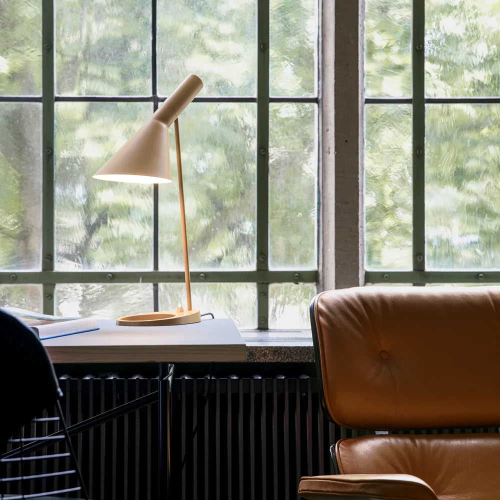 Louis Poulsen AJ Table Lamp, Warm Sand