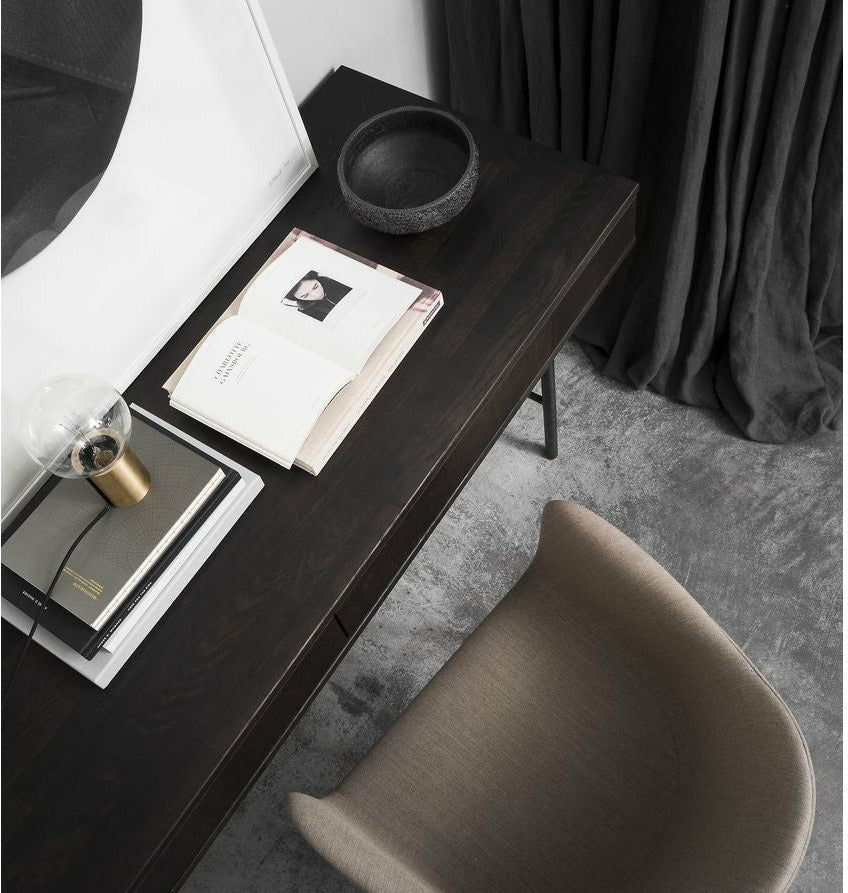 Audo Copenhagen Harbour Dining Dark Stained Oak, Burned Red