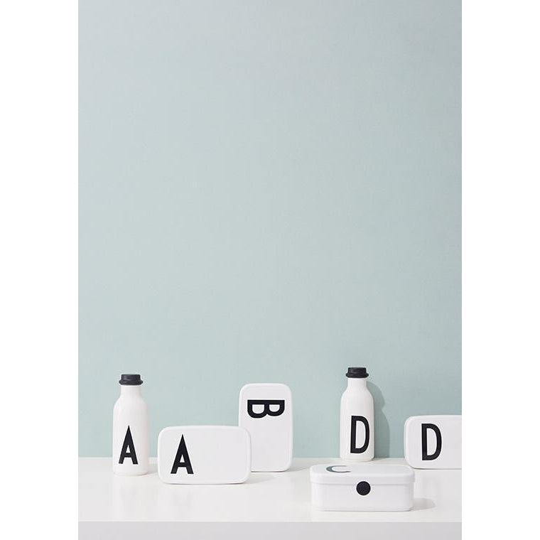 Designbuchstaben persönliche Wasserflasche a z, p
