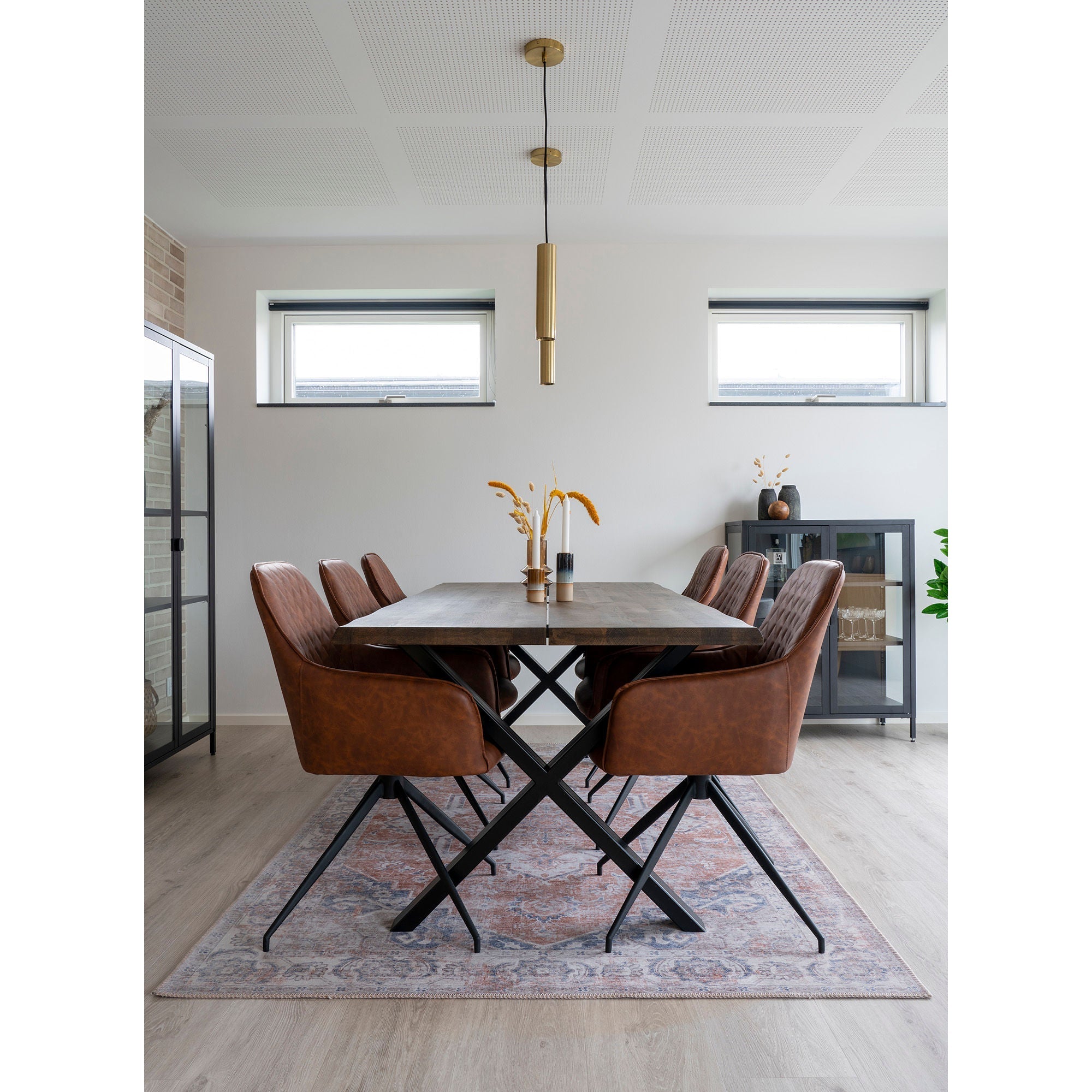 House Nordic Harbo Dining Chair, Swivel, Pu, Vintage Brown With Black Legs, Hn1220