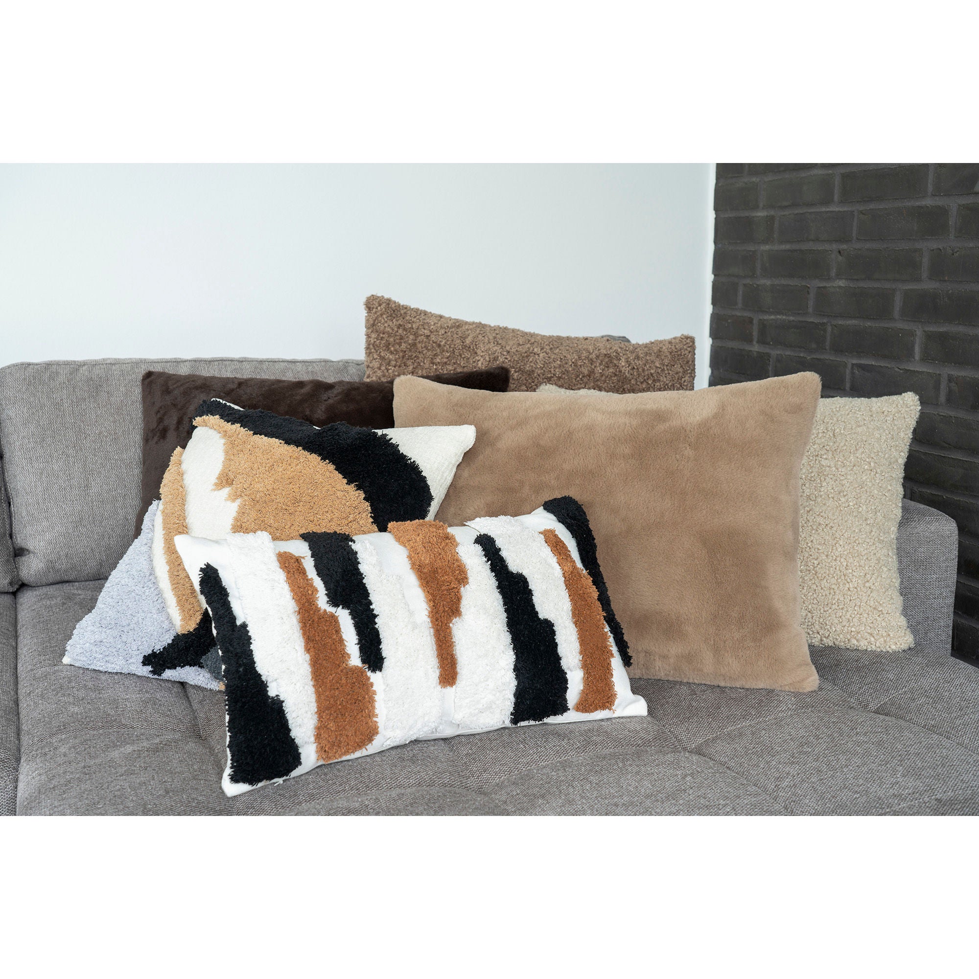 House Nordic Tavira Cushion, Brown Bouclé, 45x60 Cm