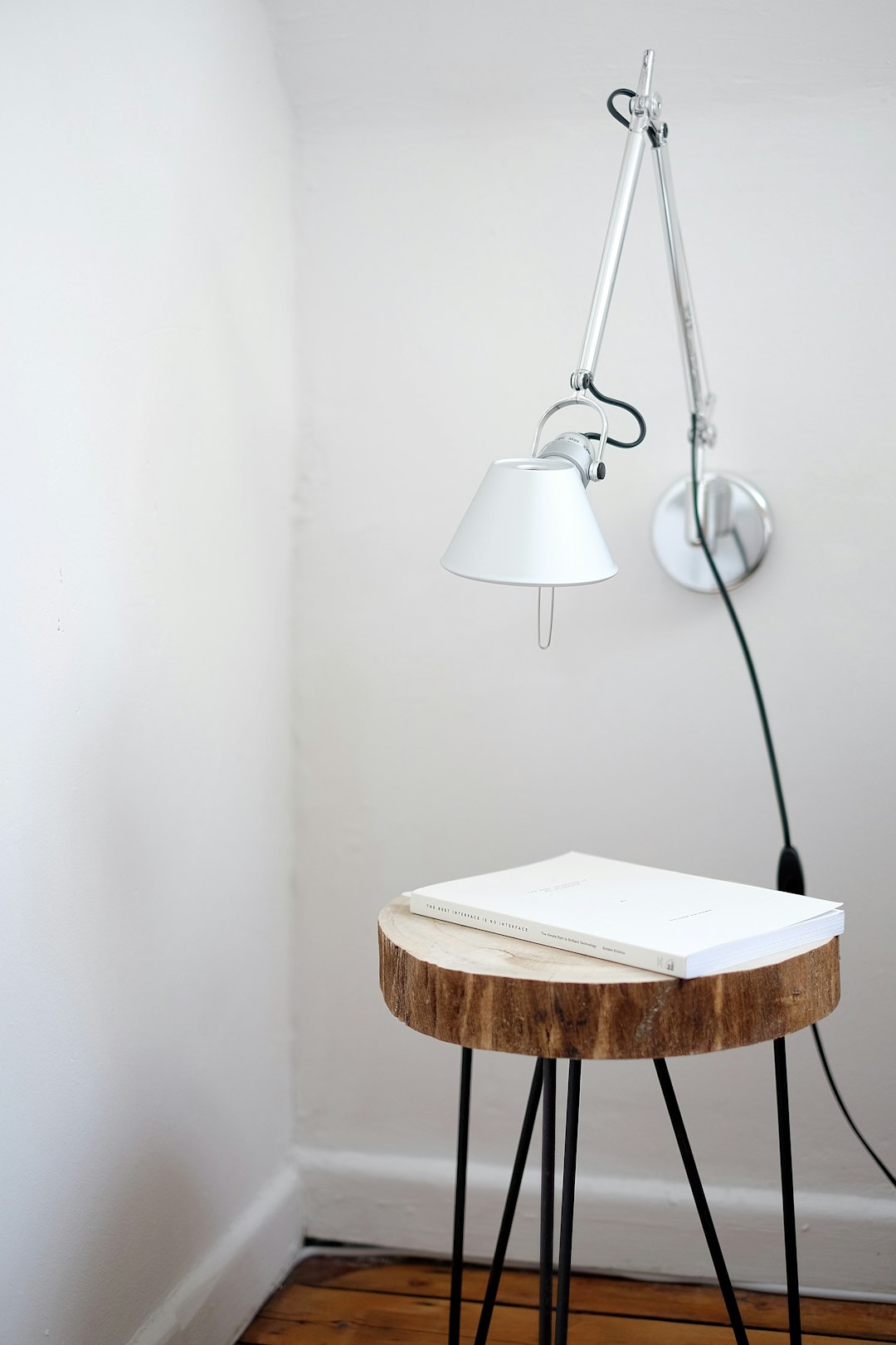 5 Tips for Organizing Your Bedroom with Furniture