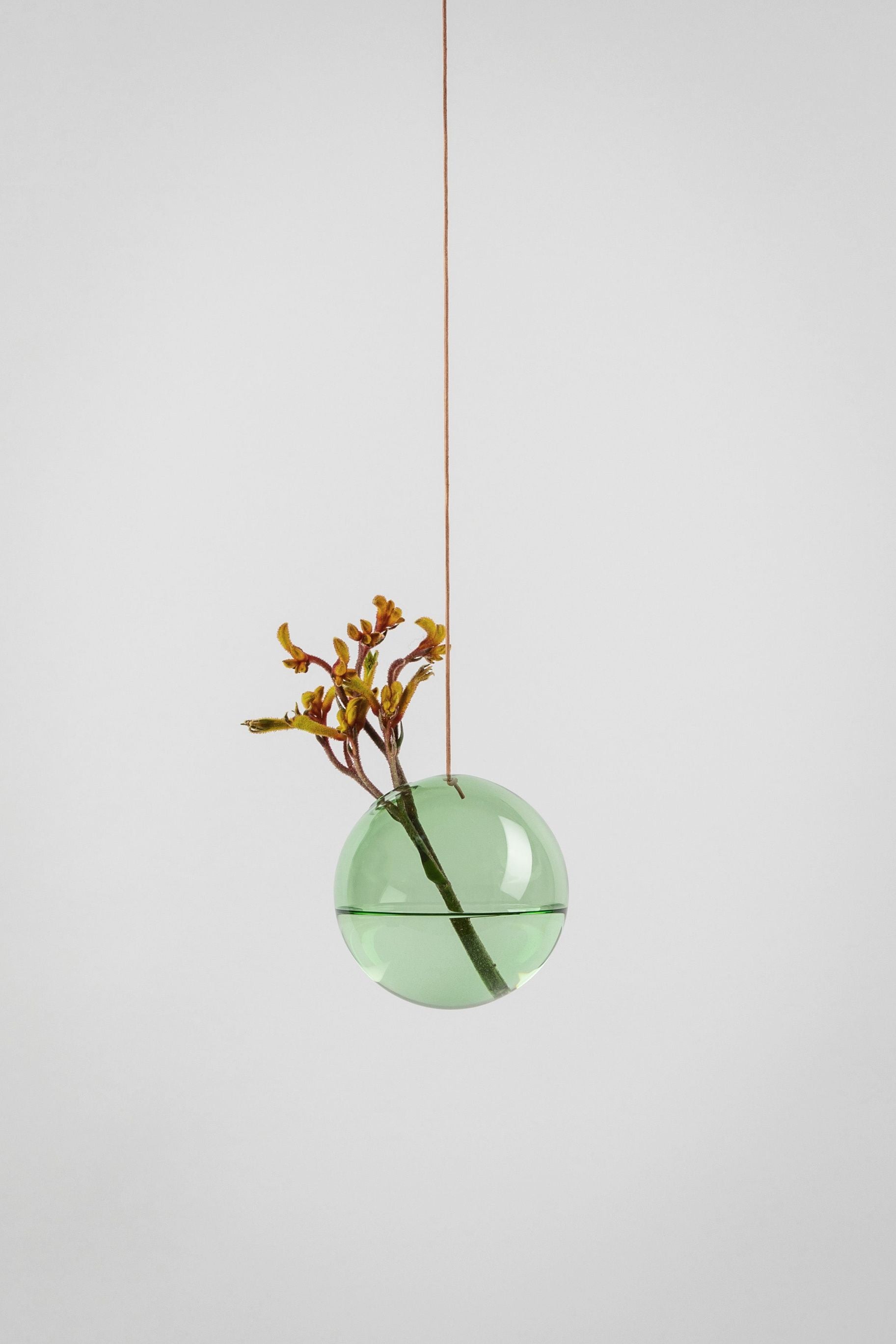 Studio om hængende blomsterboble vase medium, grøn
