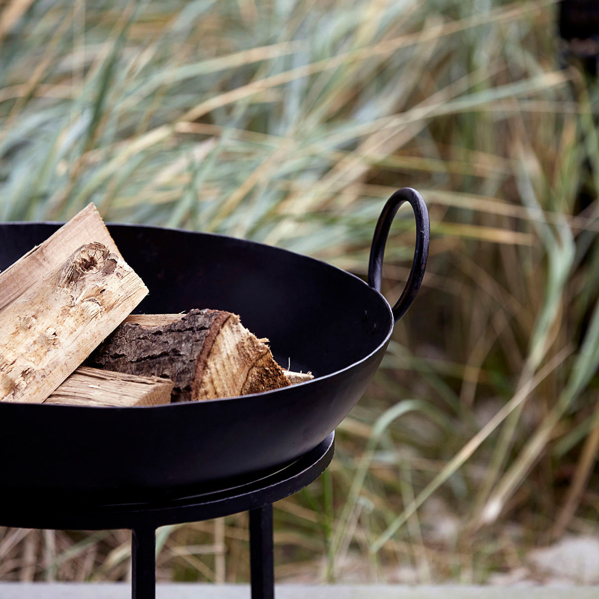 Maison Doctor Fire Pit, noir