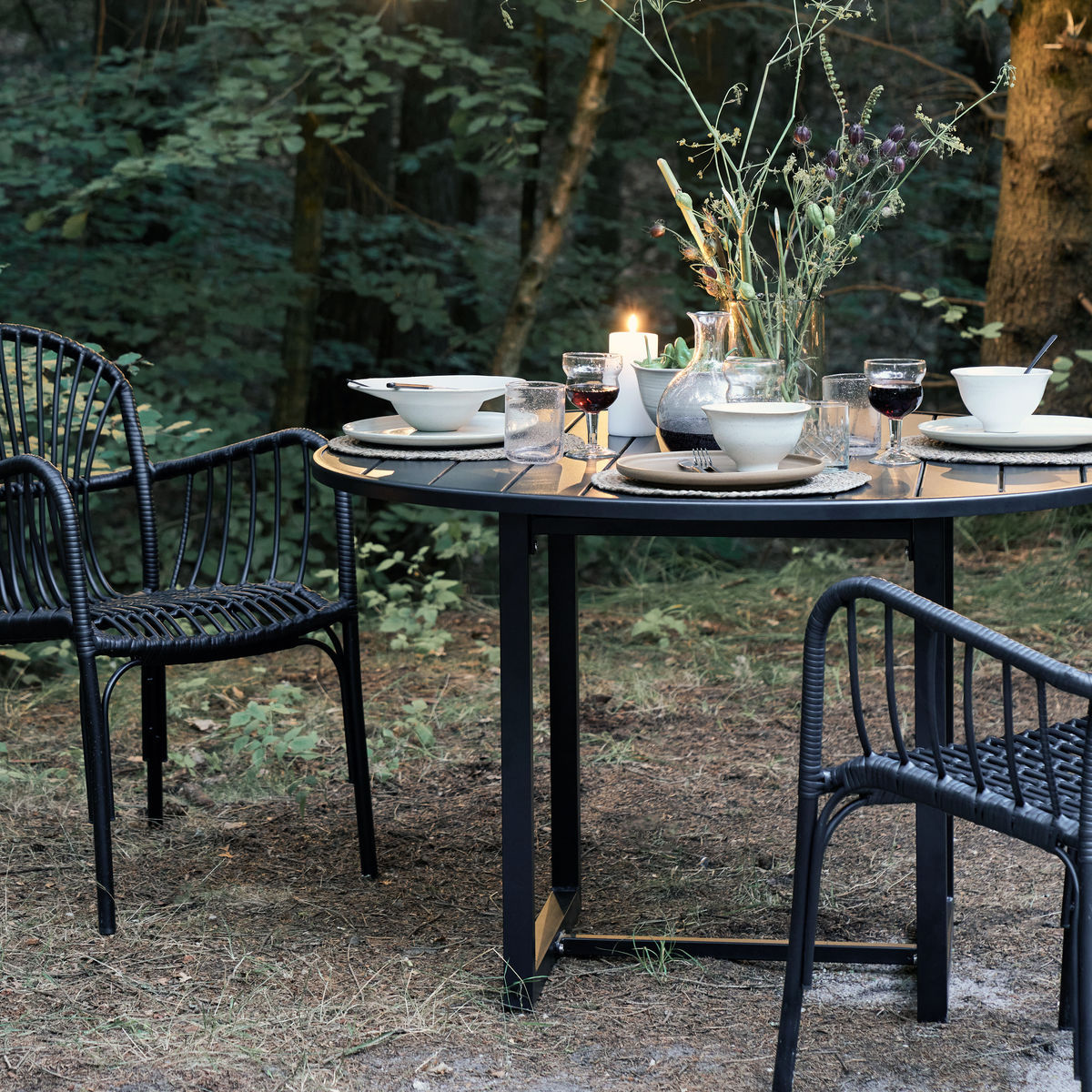 Table de doctorat de maison, hdhelo, noir