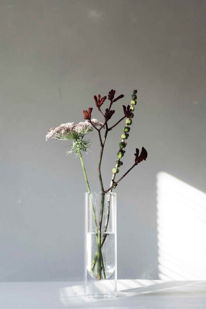 Studio About Flower Tube Vase 20 cm, transparent