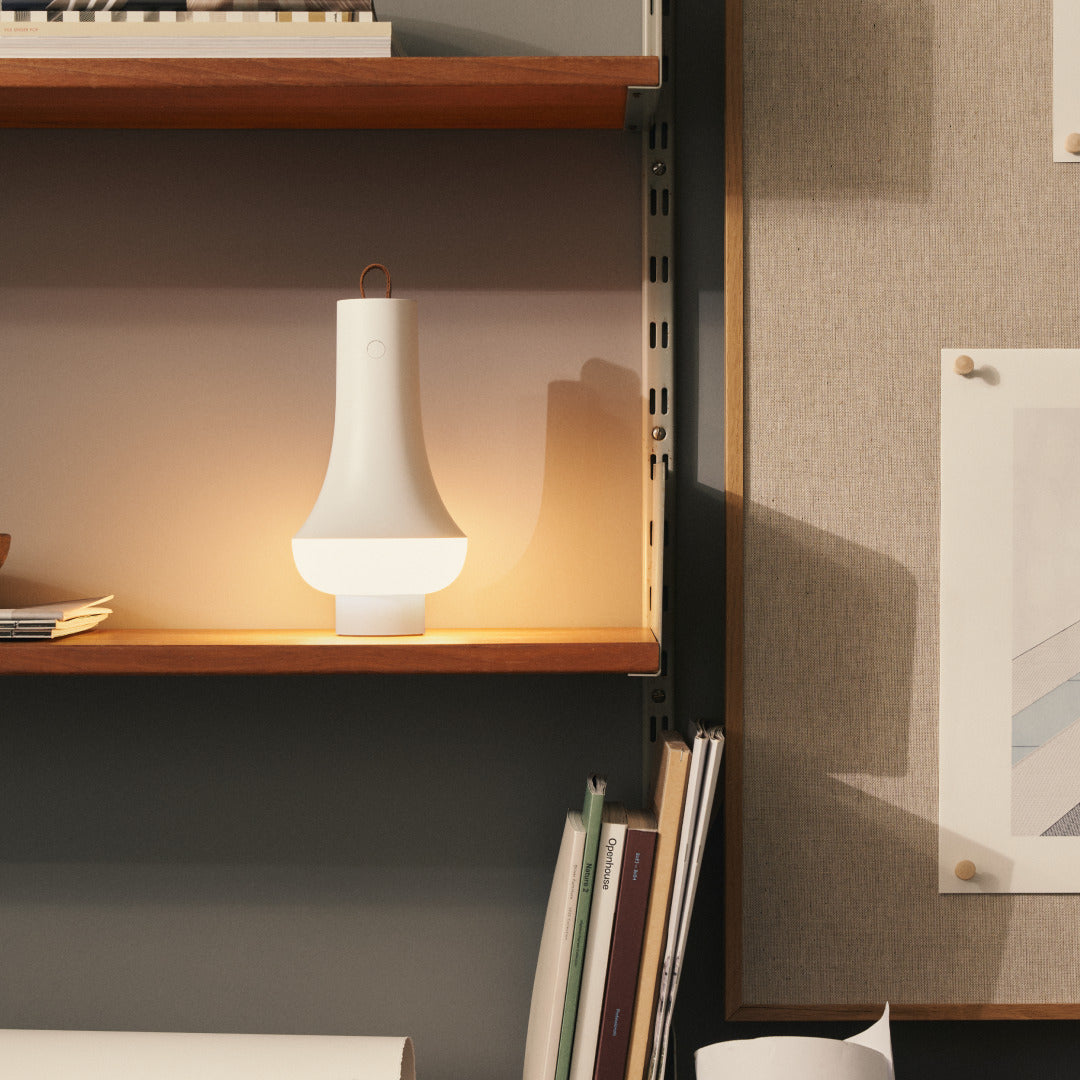 Lampe portable Louis Poulsen Tomoshi, blanc