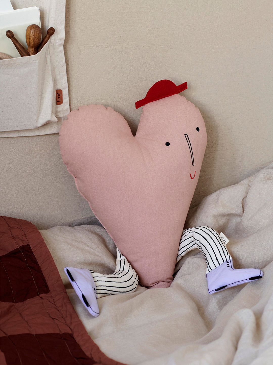 Ferm Living Heart Pillow, staubige Rose