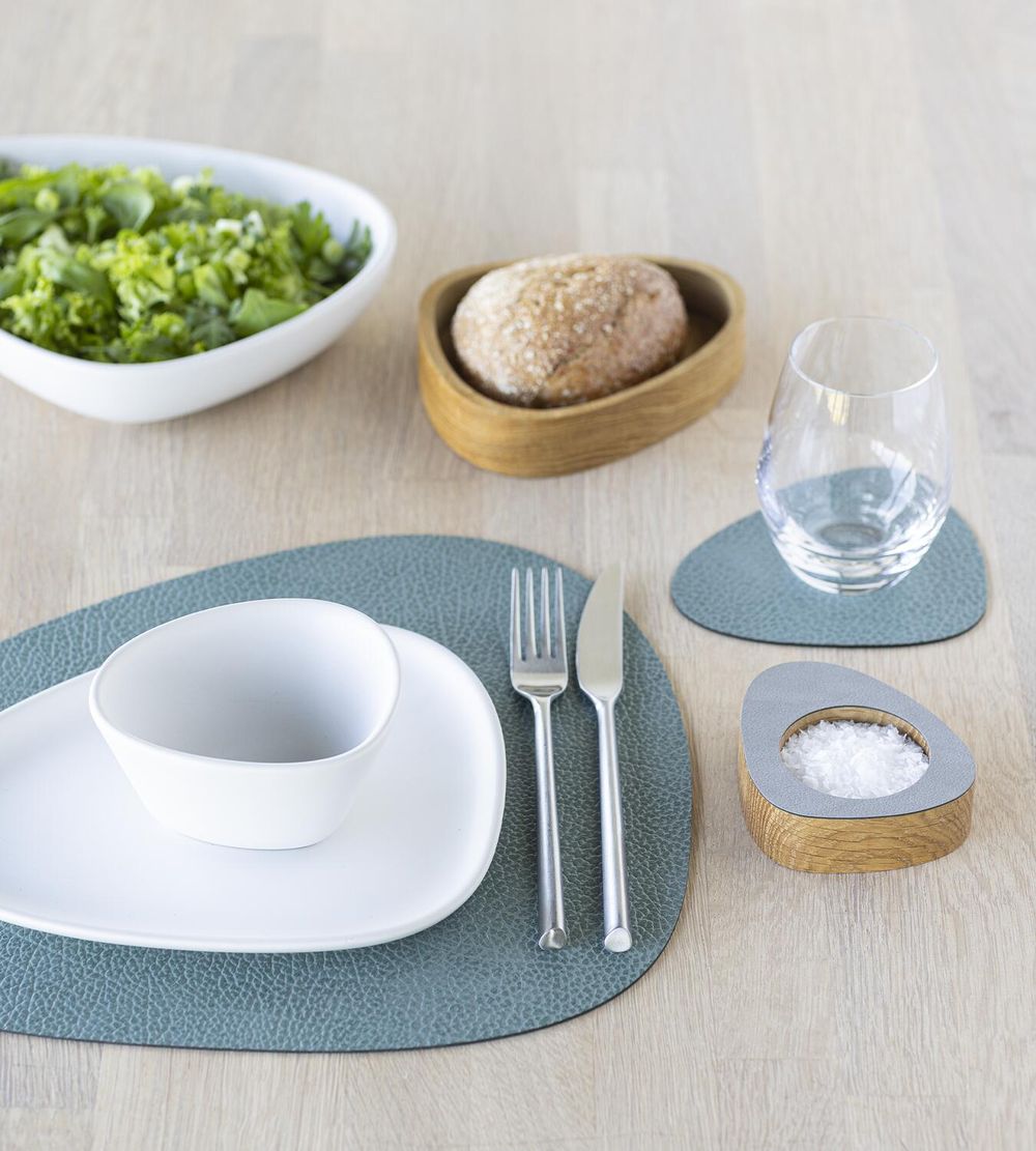 Lind Dna Curve Placemat Hippo Leather M, Pastel Green