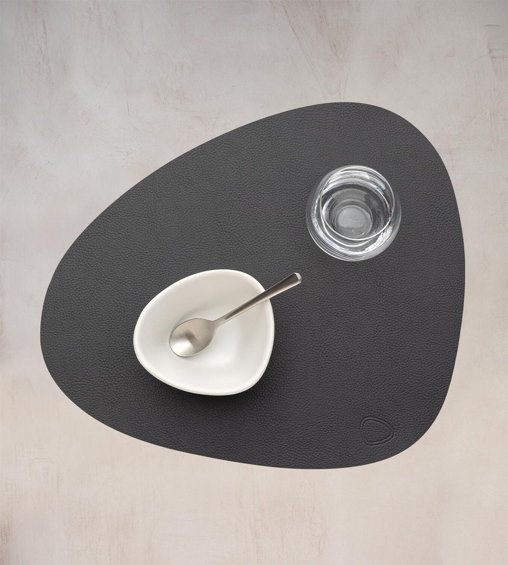 Lind ADN Curve Placemat Serene Cuir M, noir