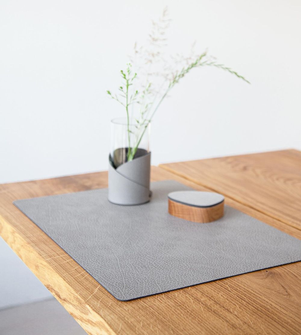 Lind DNA Square Placemat Hippo Leather L, Anthracite Gray