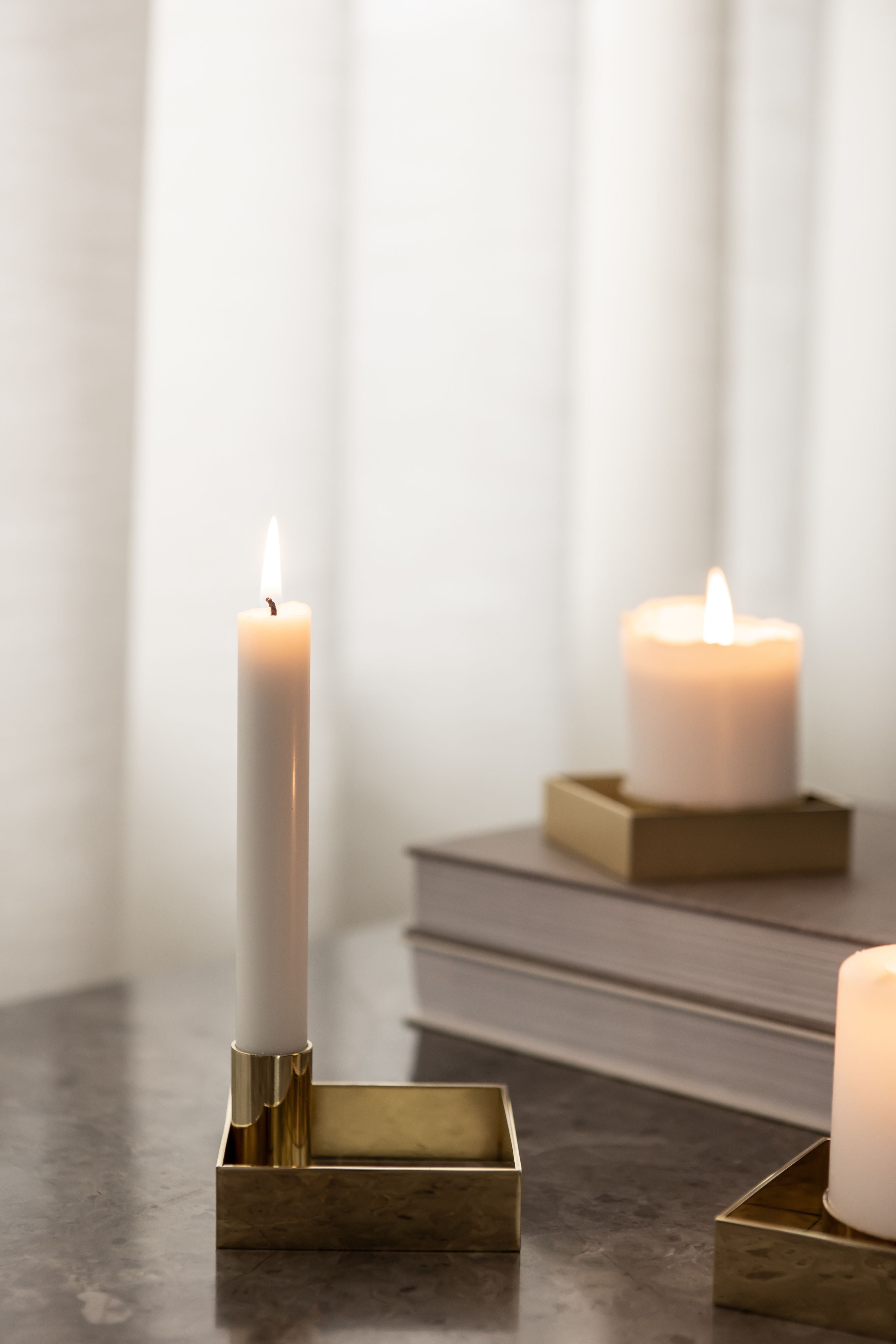 Malling Living Edge Block Candlestick, laiton brossé