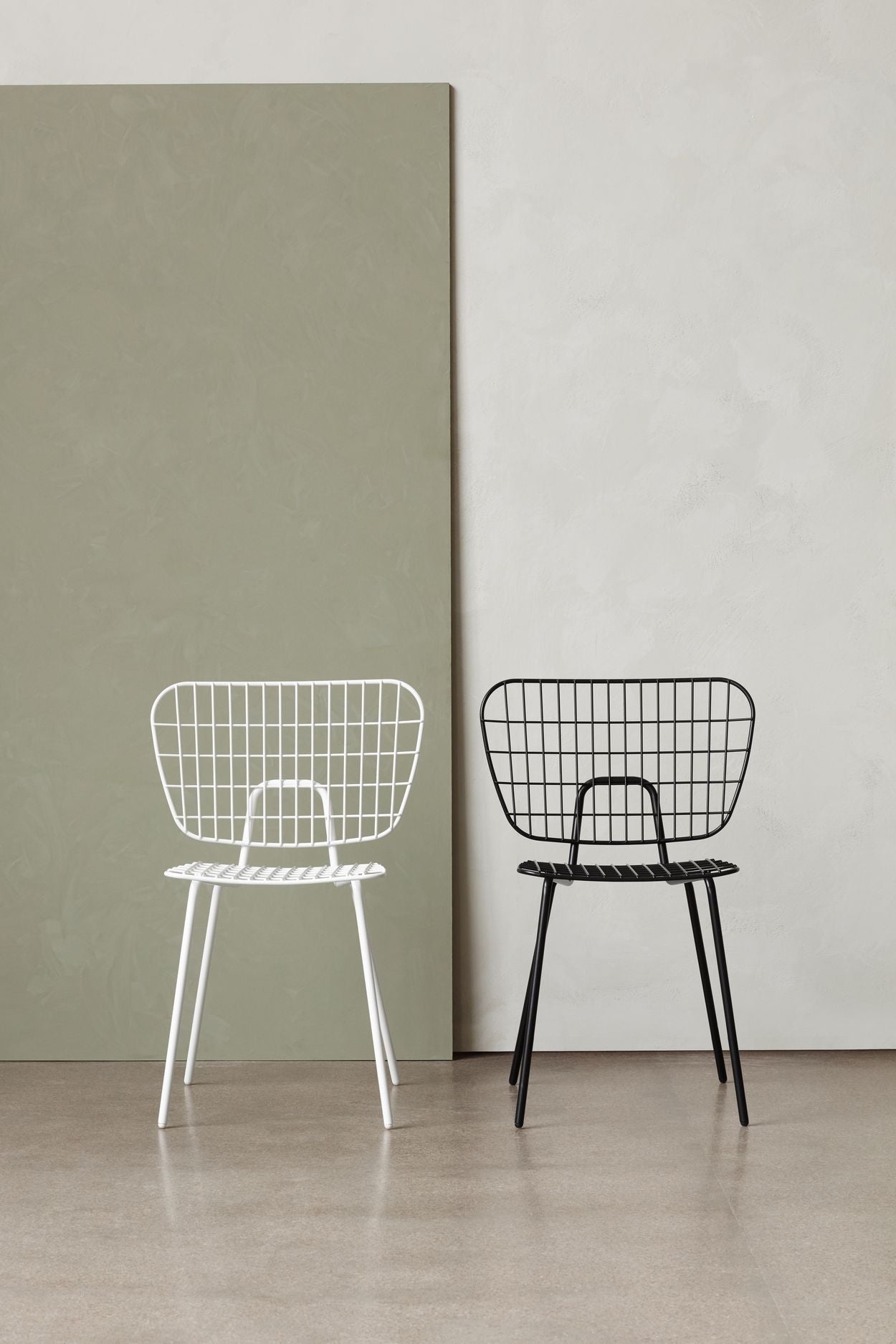 Audo Copenhagen Wm String Seat cojín al aire libre/salón, gris oscuro