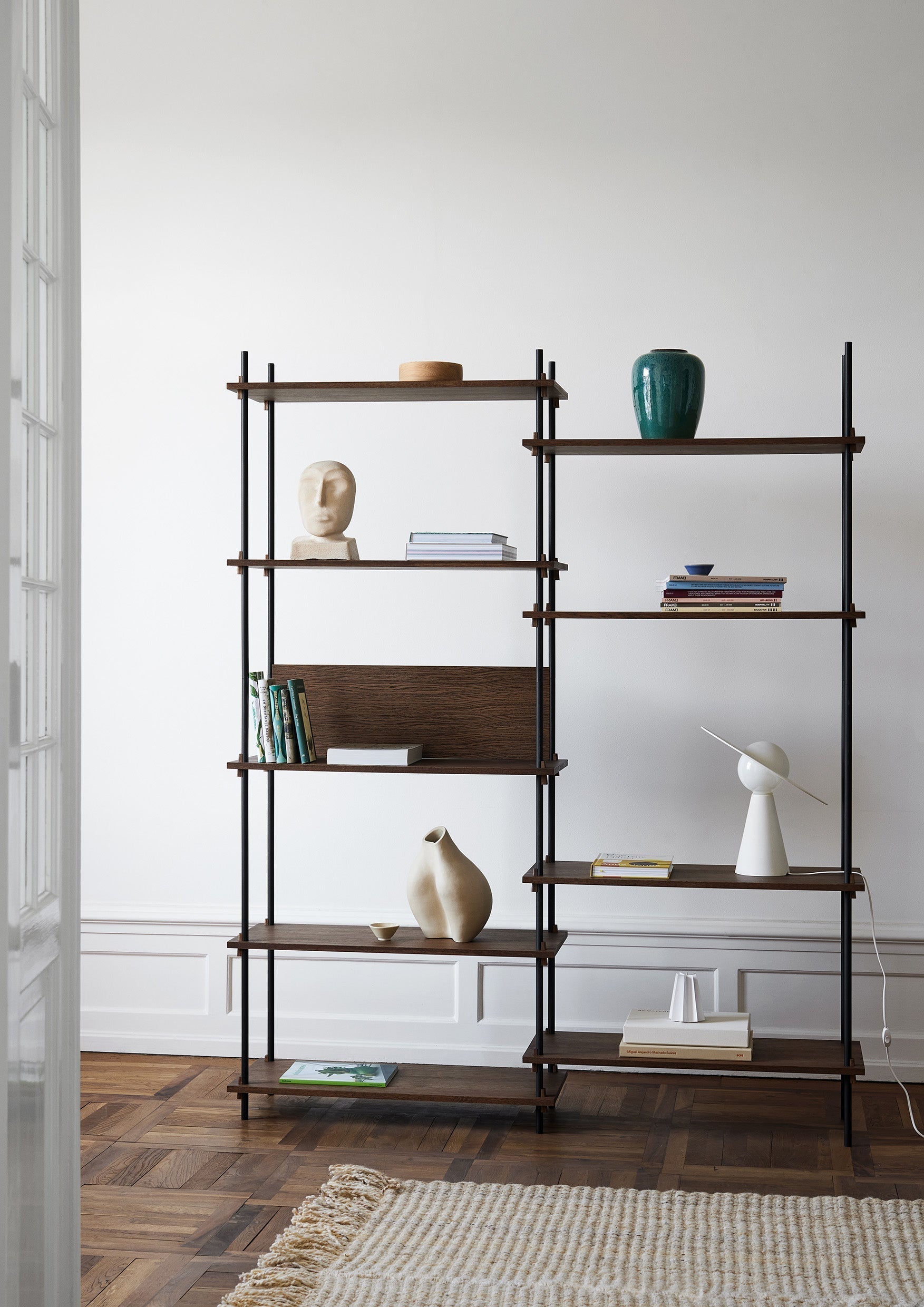 Moebe Shelving System S.200.2.B, Smoked Oak/Black