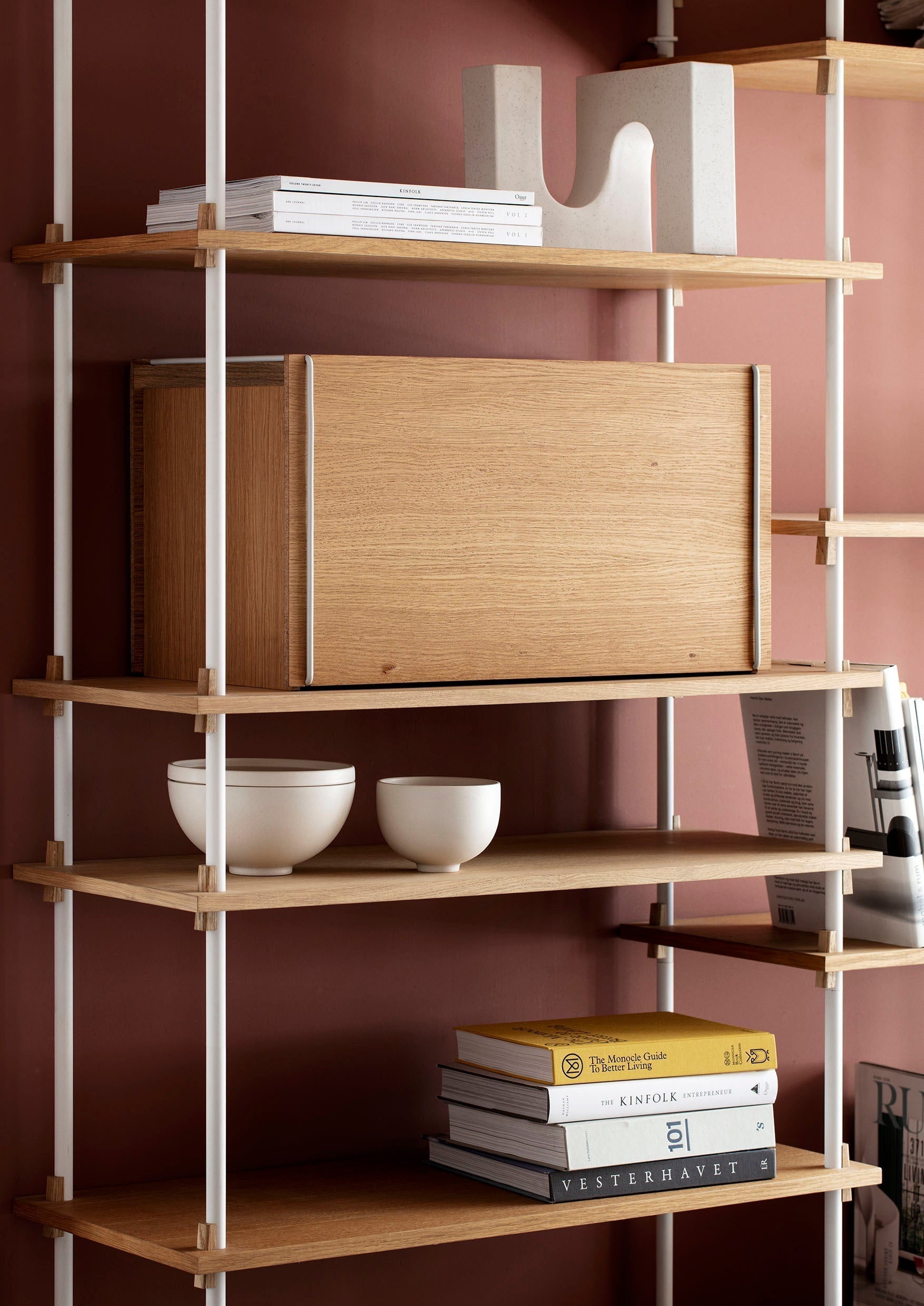 Moebe Shelving System S.200.3.D, Oak/White