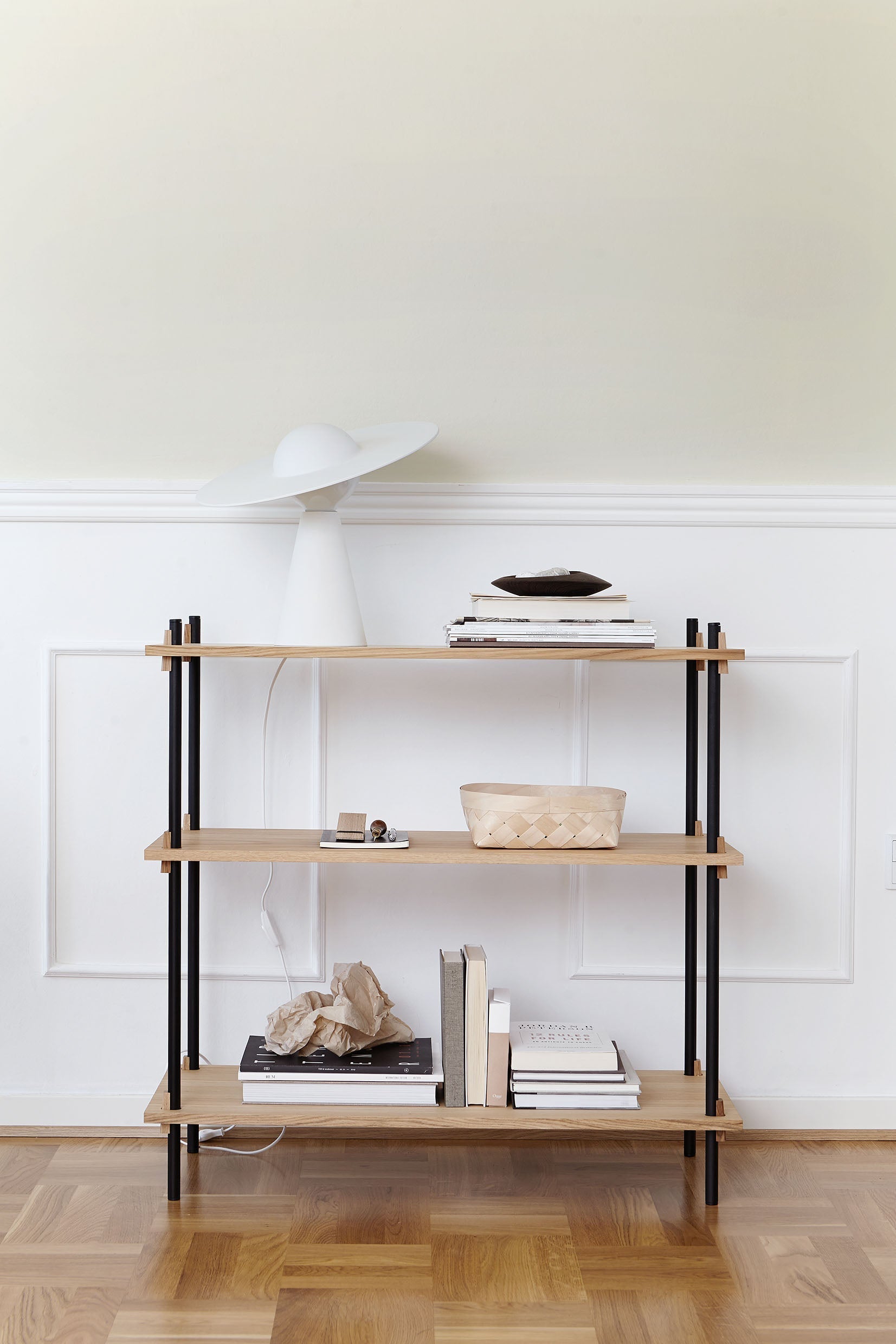 Moebe Shelving System S.255.2.E, Oak/Black