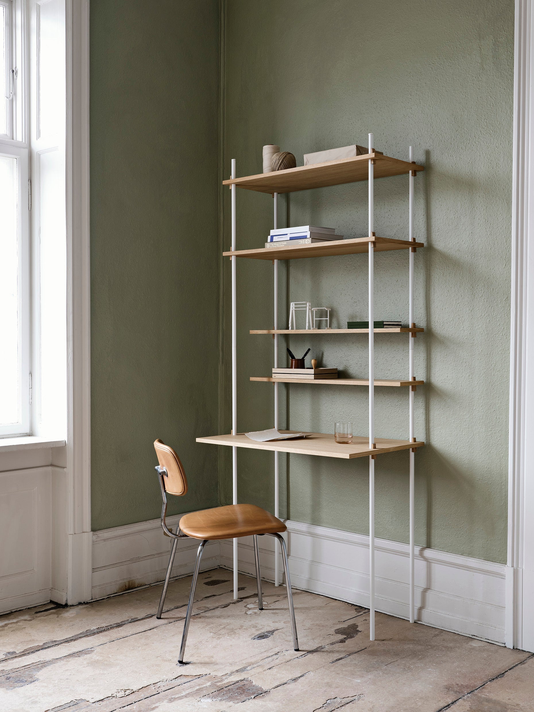 Moebe Shelving System S.255.3.B, Oak/White