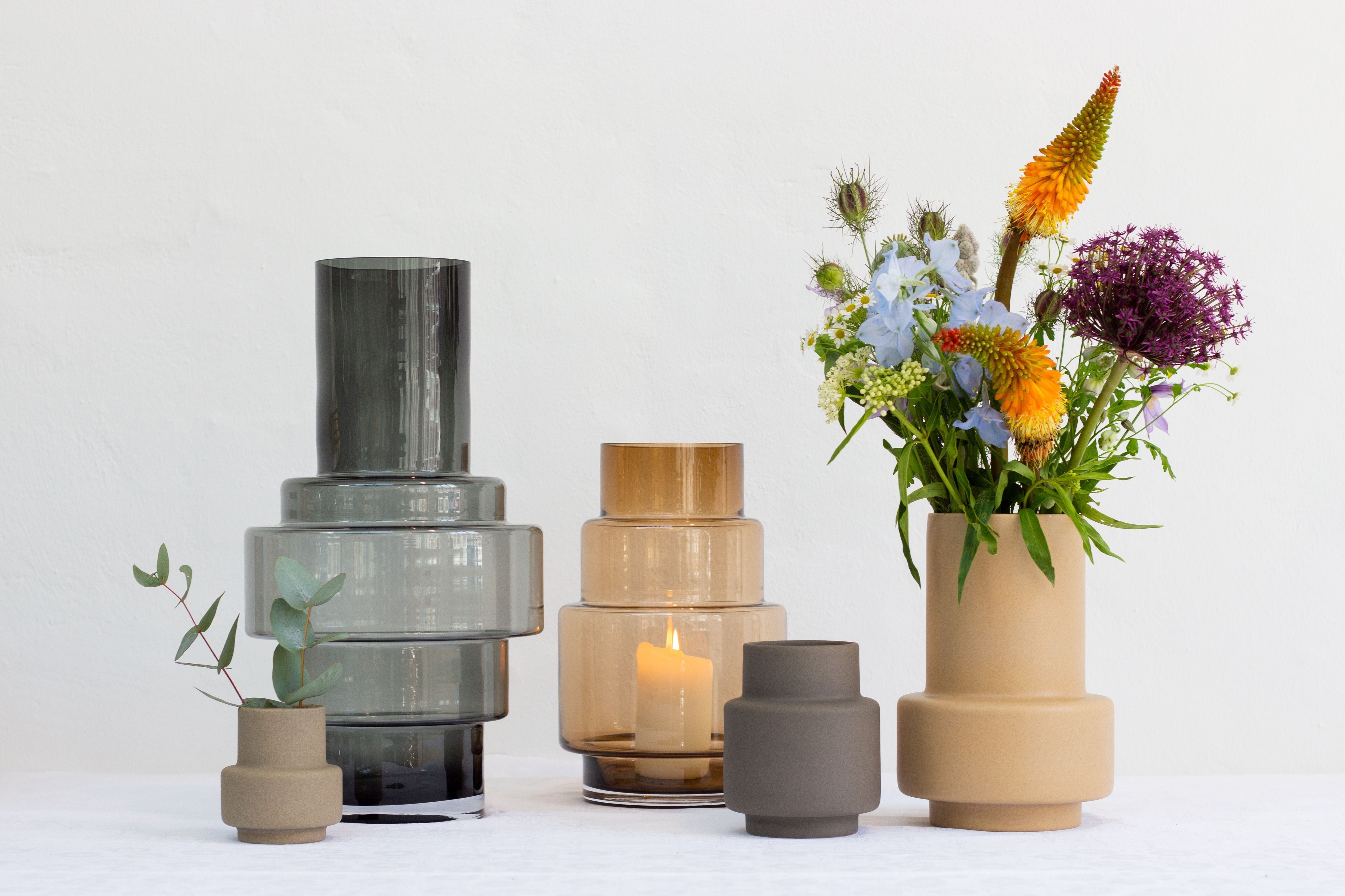 RO -Kollektion Hurrikan Keramik Vase klein, dunkler Stein