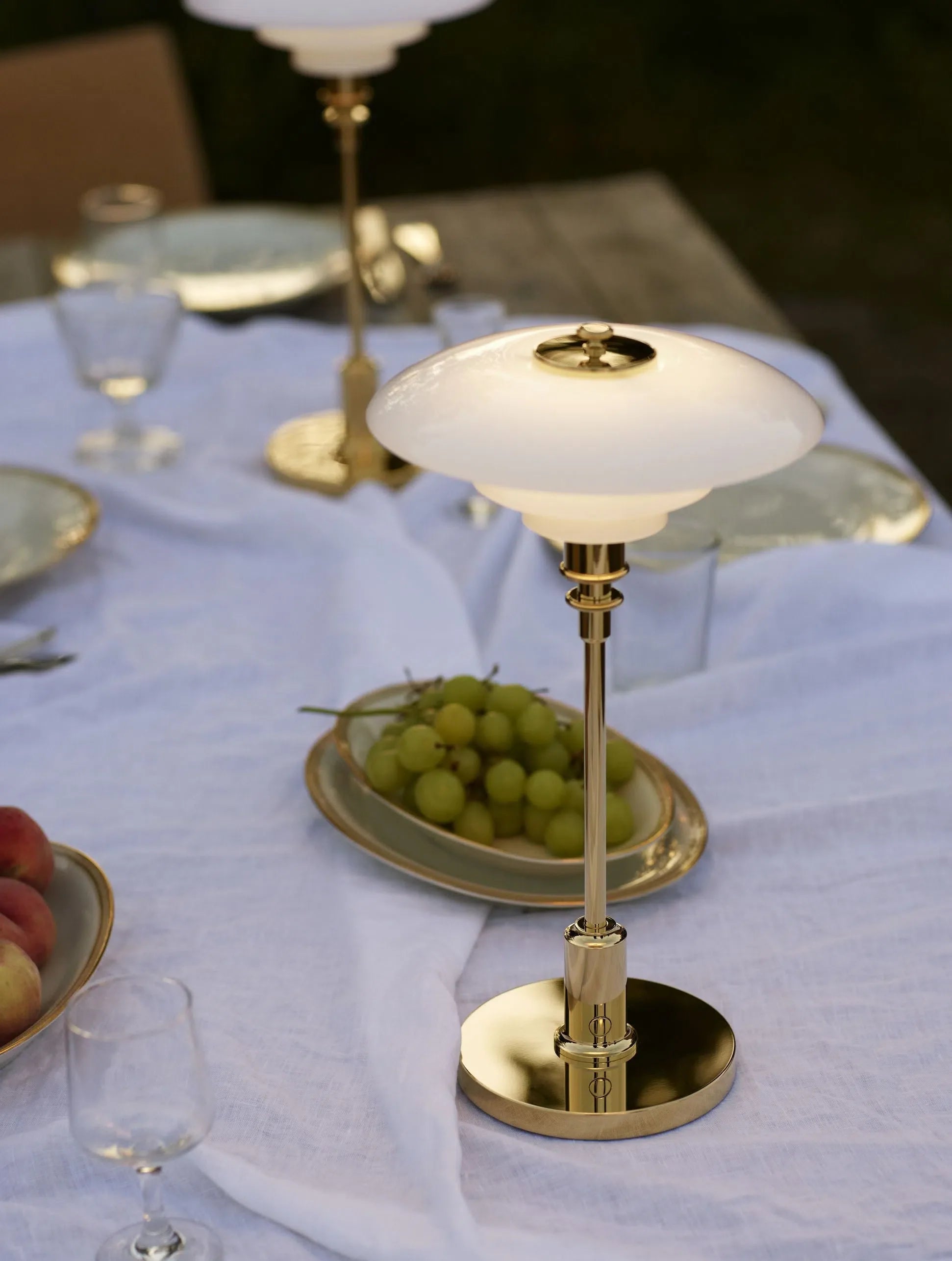 Lámpara de mesa portátil de Louis Poulsen PH 2/1, Chrome