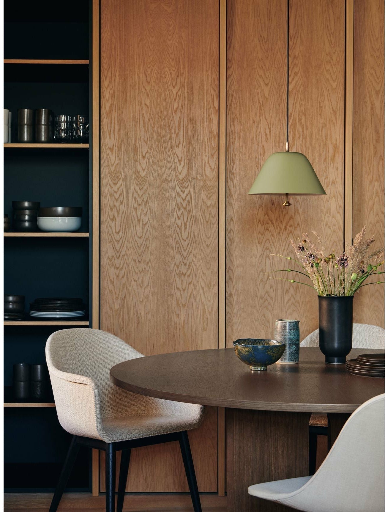 Audo Copenhagen Harbour Dining Dark Stained Oak, Burned Red