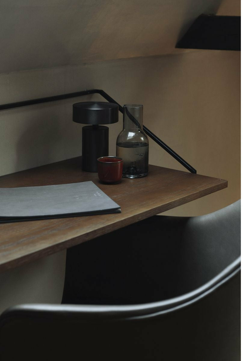 Audo Copenhagen Harbour Dining Dark Stained Oak, Burned Red
