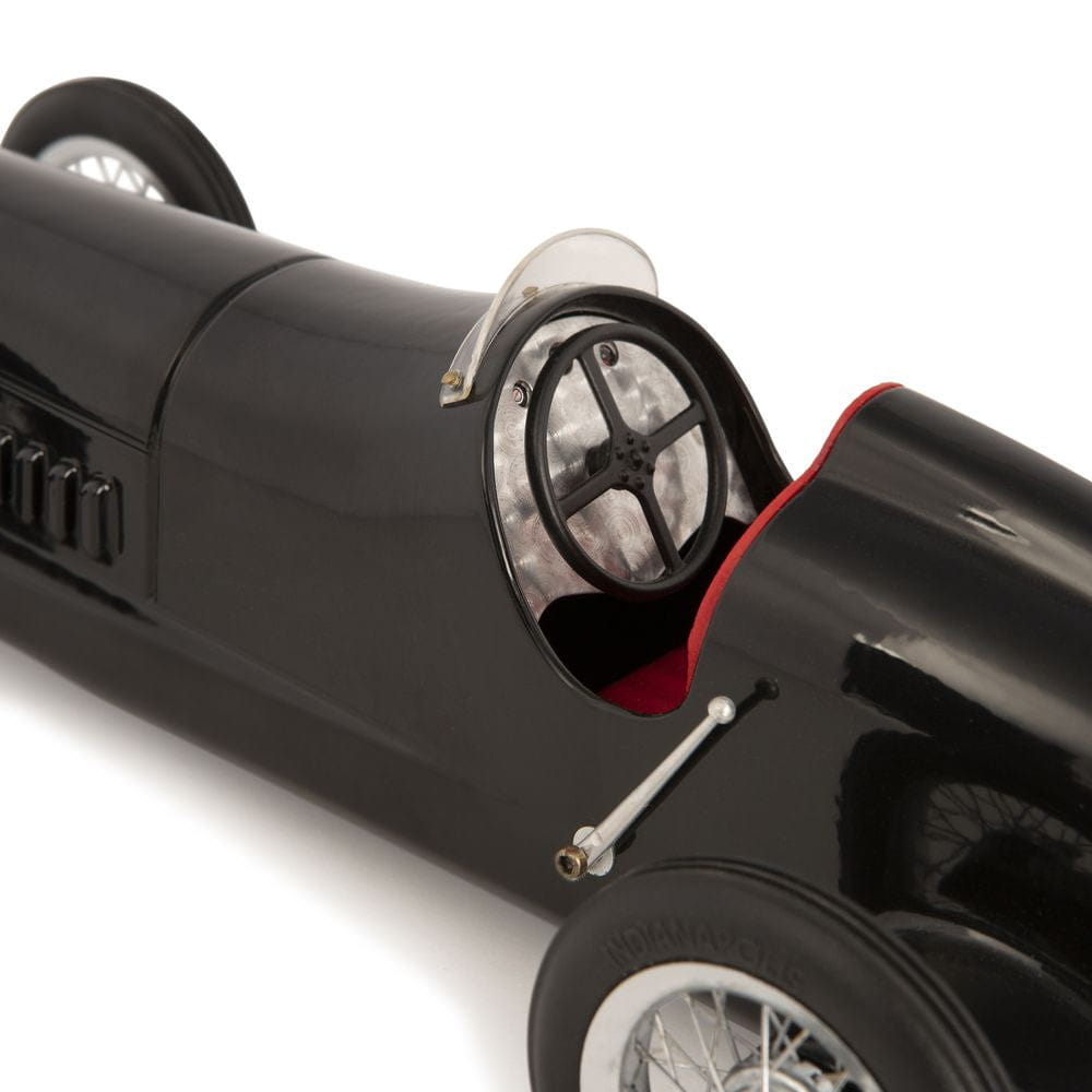 Autentiske modeller Silver Arrow Racing Car Model sort, rødt sæde