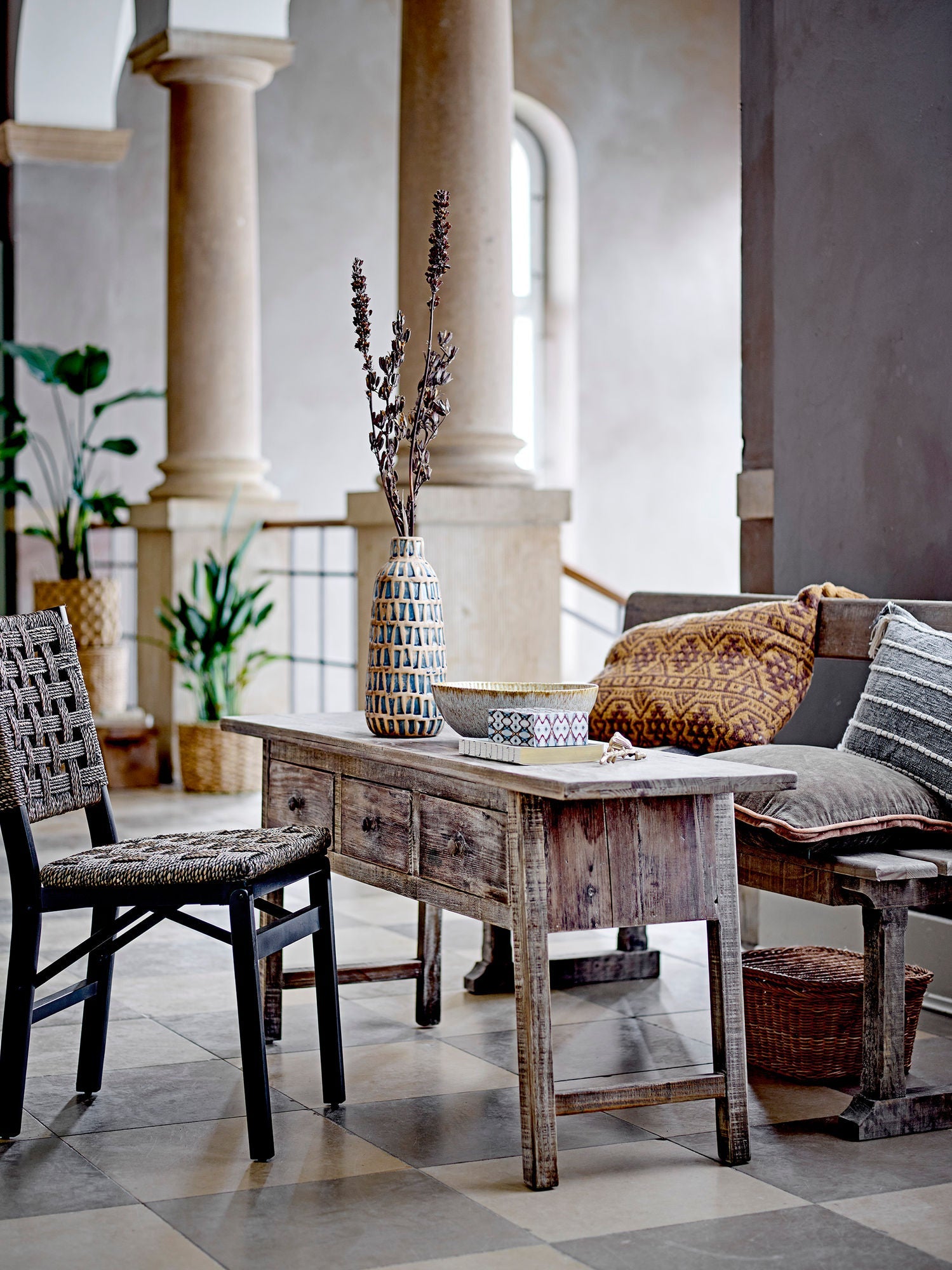 Collection créative Camden Console Table, Nature, Wood en pin récupéré