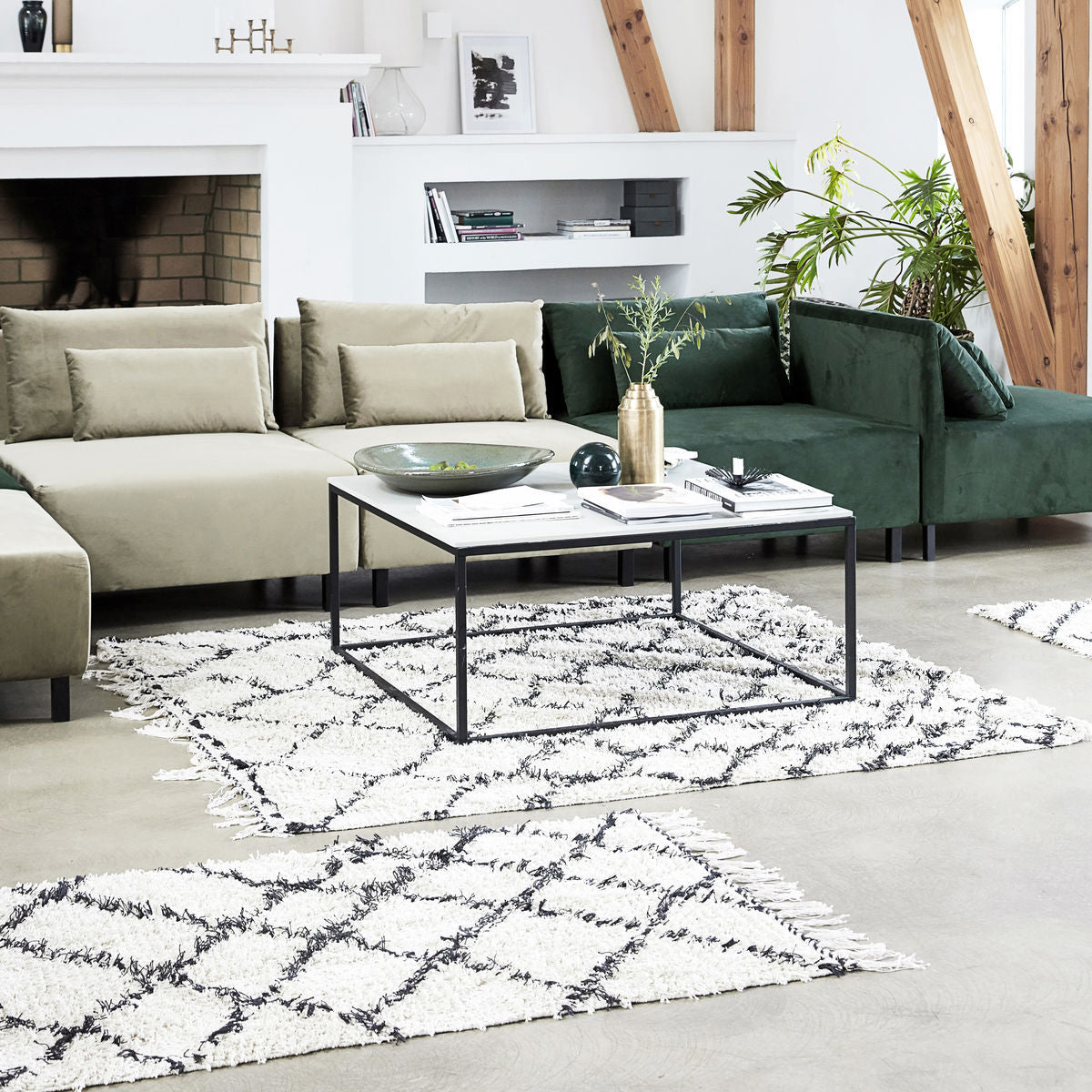 House Doctor Rug, Hdzena, White/Black