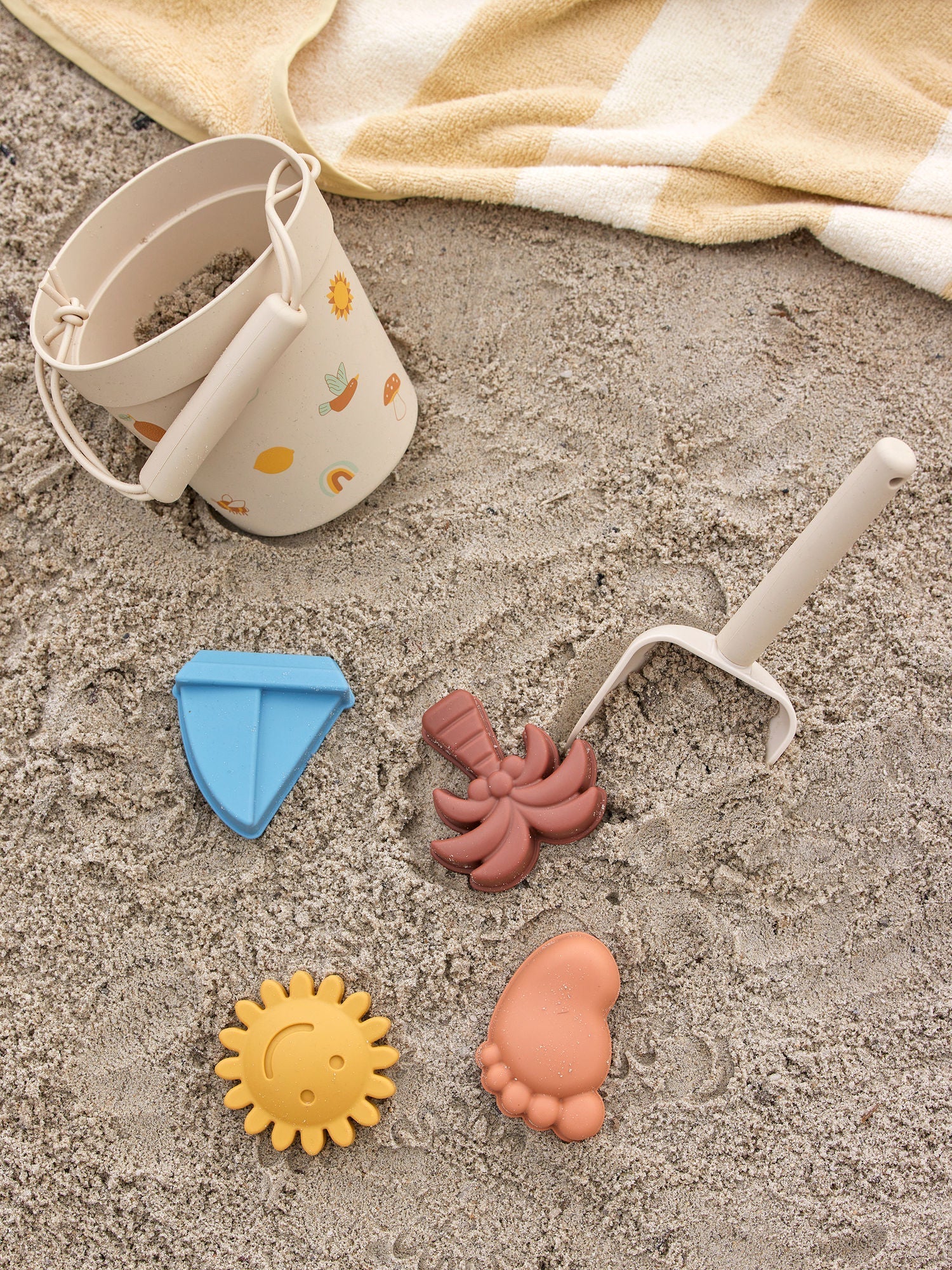 [product_category]-Bloomingville MINI Agnes Beach & Sand Toy, Nature, Silicone-Bloomingville MINI-5711173328703-82062544-BLO-4