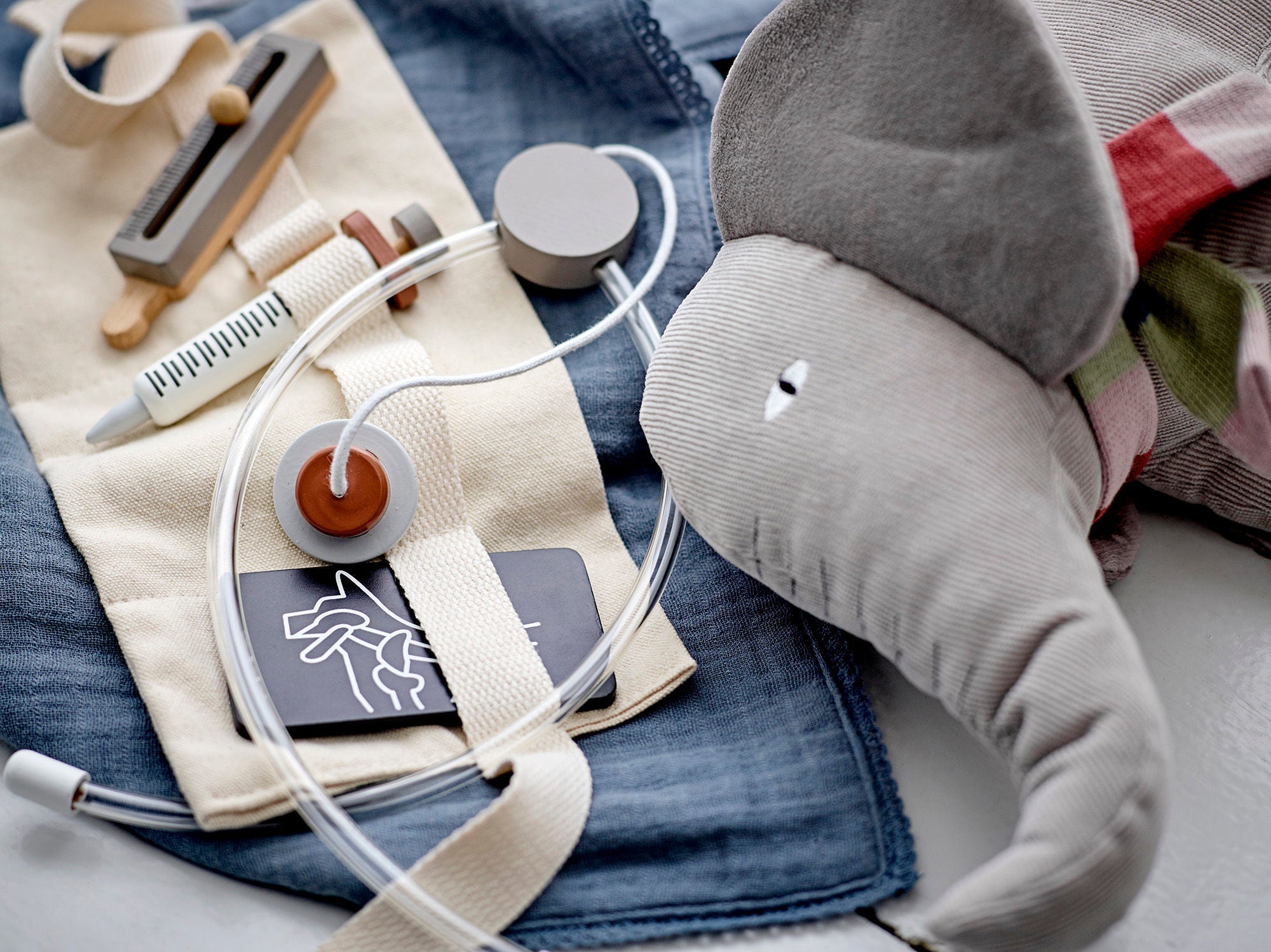 [product_category]-Bloomingville MINI Doran Play Set, Doctor, Grey, FSC®100%, Lotus-Bloomingville MINI-5711173298457-82054192-BLO-3