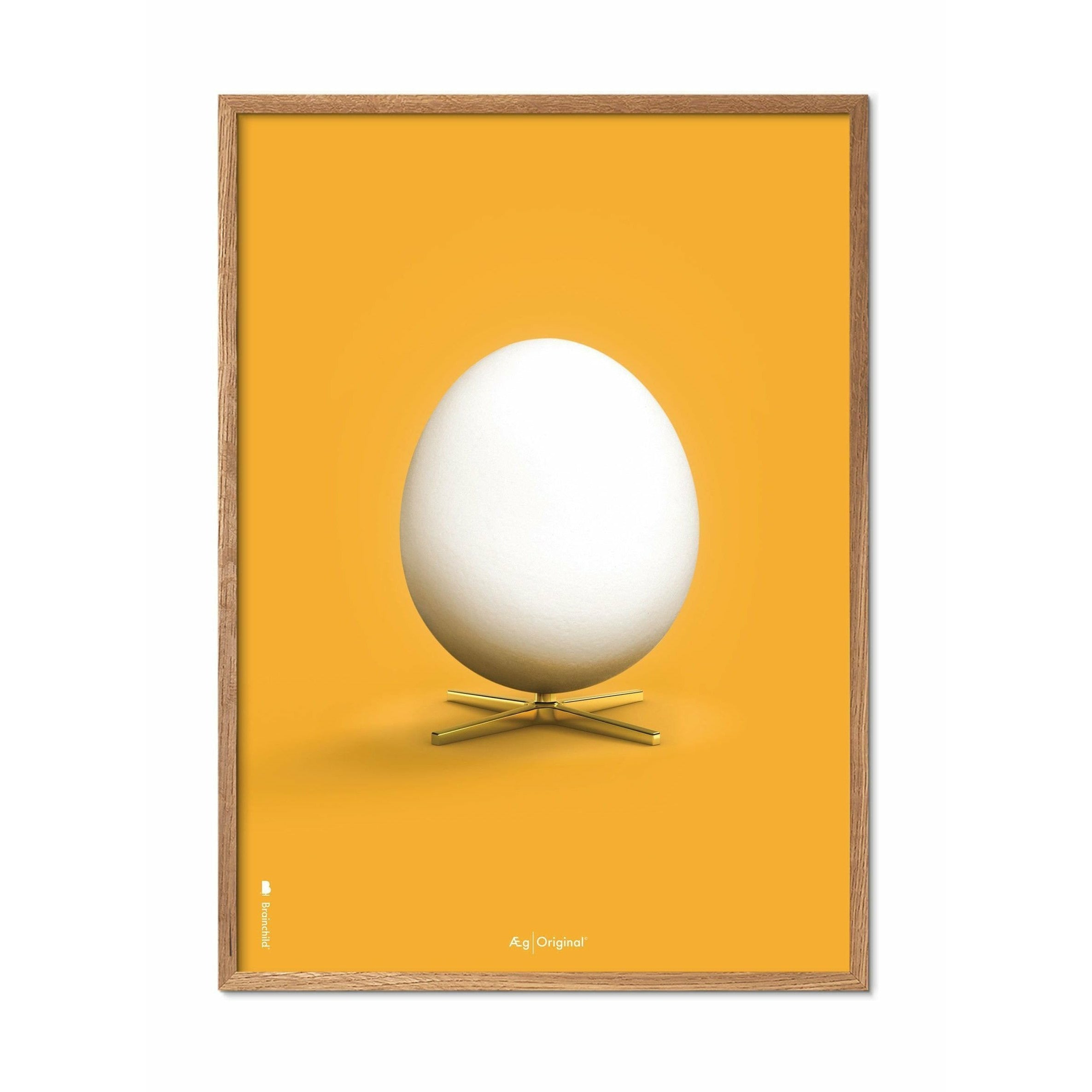 Brainchild Egg Classic Poster, ram gjord av lätt trä 30x40 cm, gul bakgrund