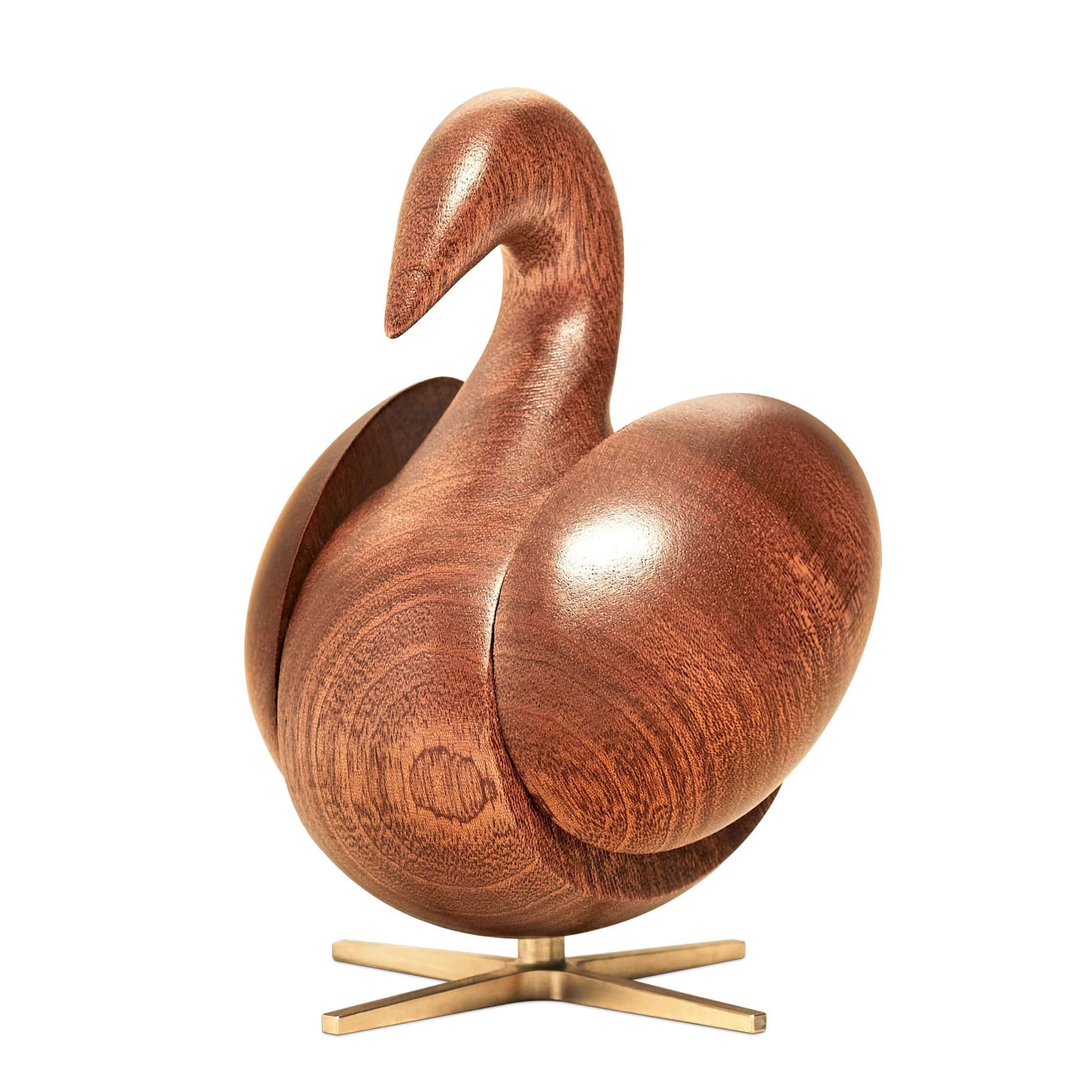 Creación de la figura de madera Swan caoba, base de latón