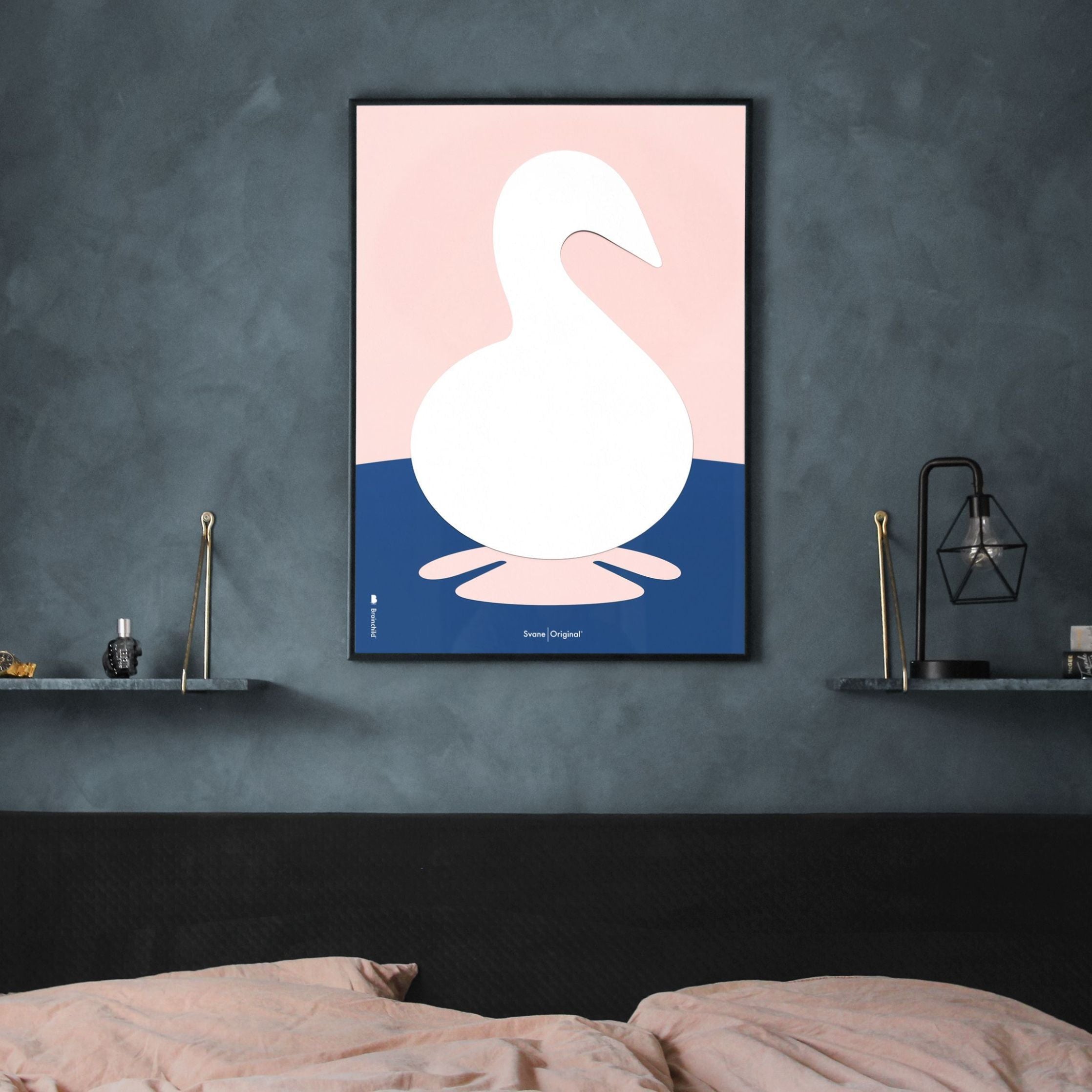 Póster de clip de papel cisne de creación, marco hecho de madera clara 50x70 cm, fondo rosa