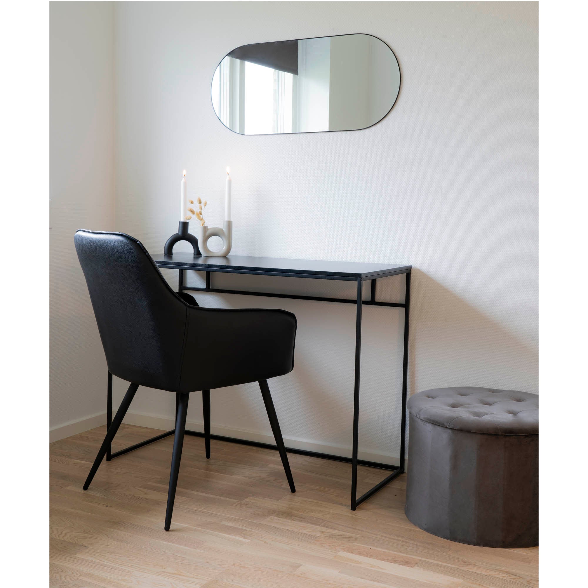 Maison nordique en jersey miroir ovale