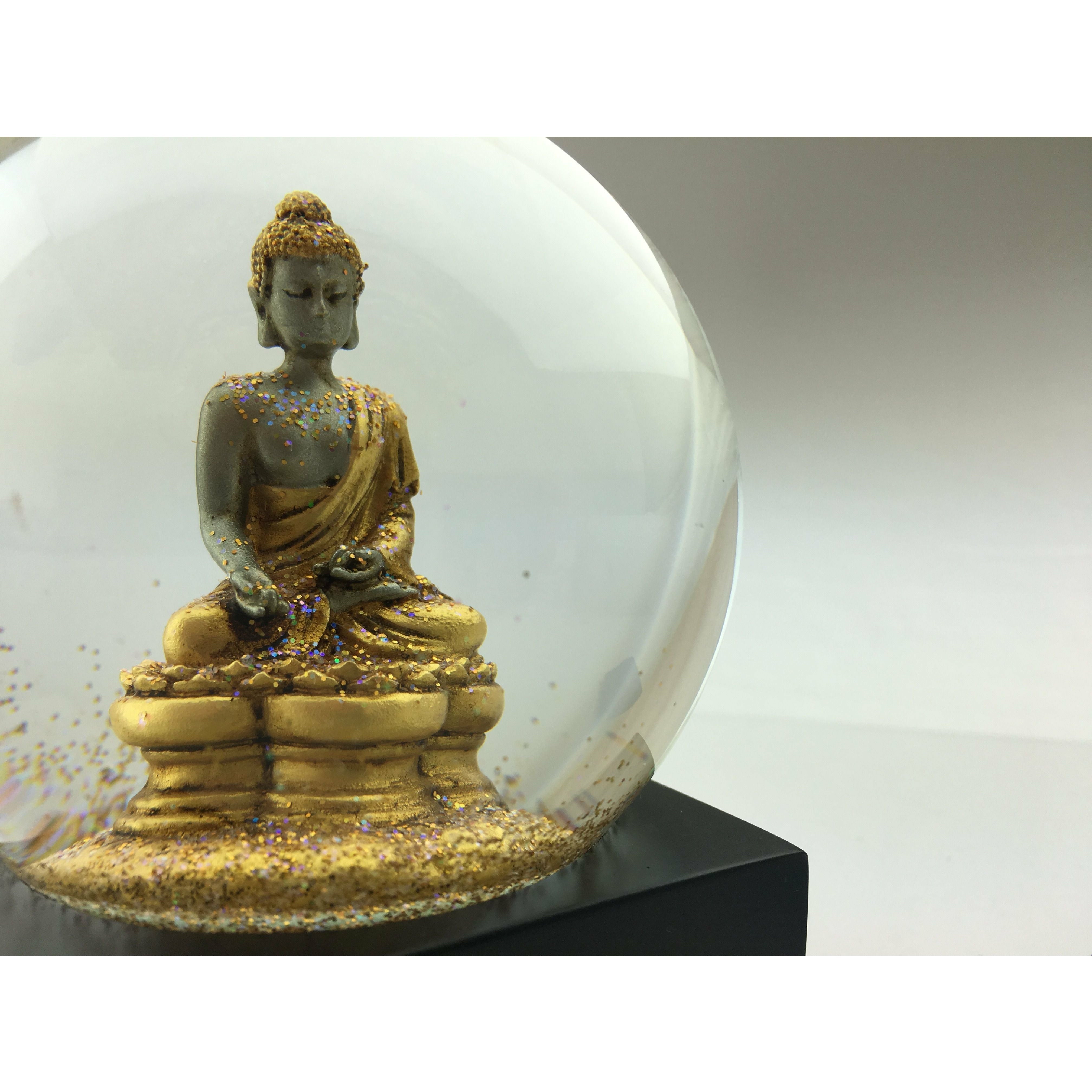 Kühle Schneekugel Buddha Gold