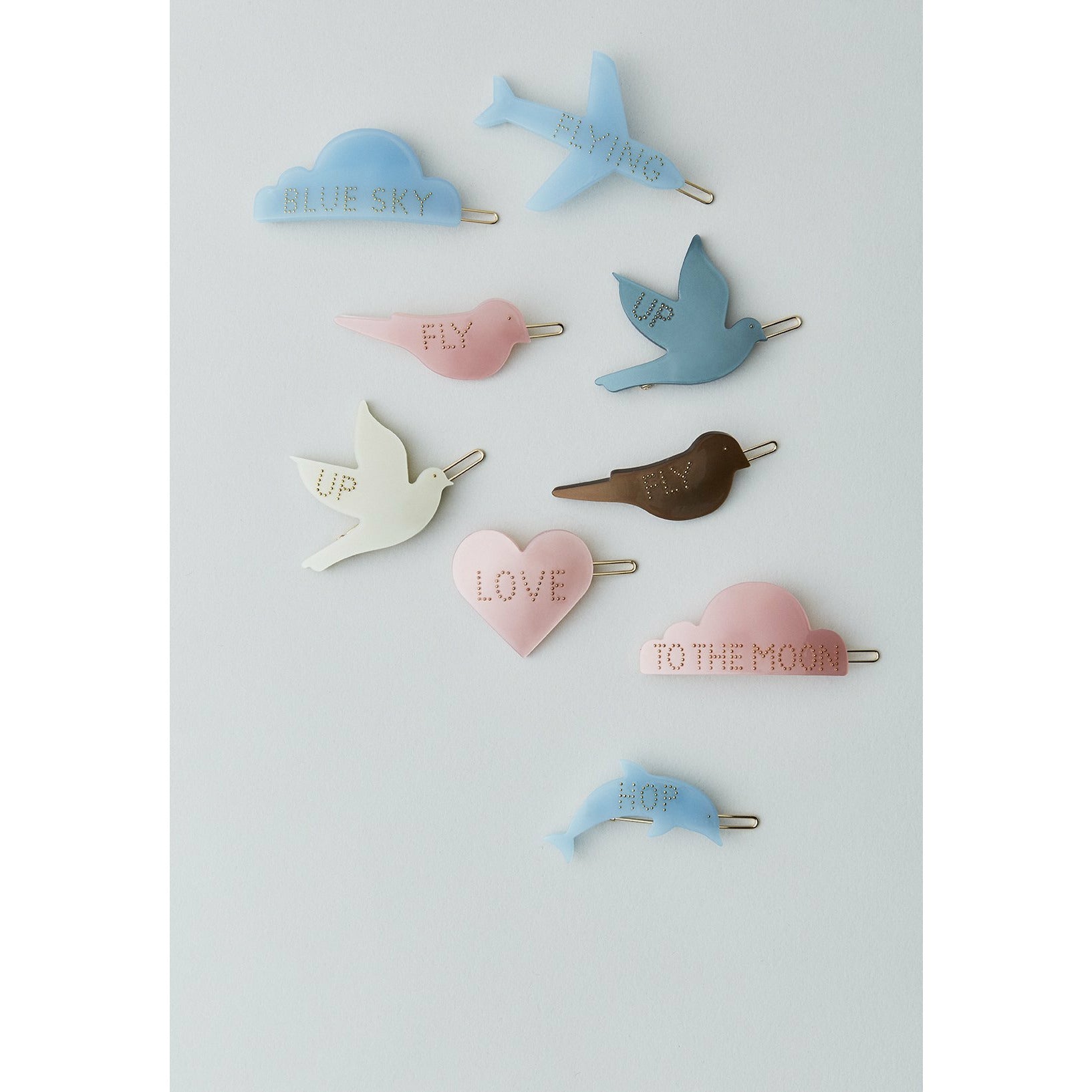 Design Letters Iconic Hair Clip, Hop, Blue