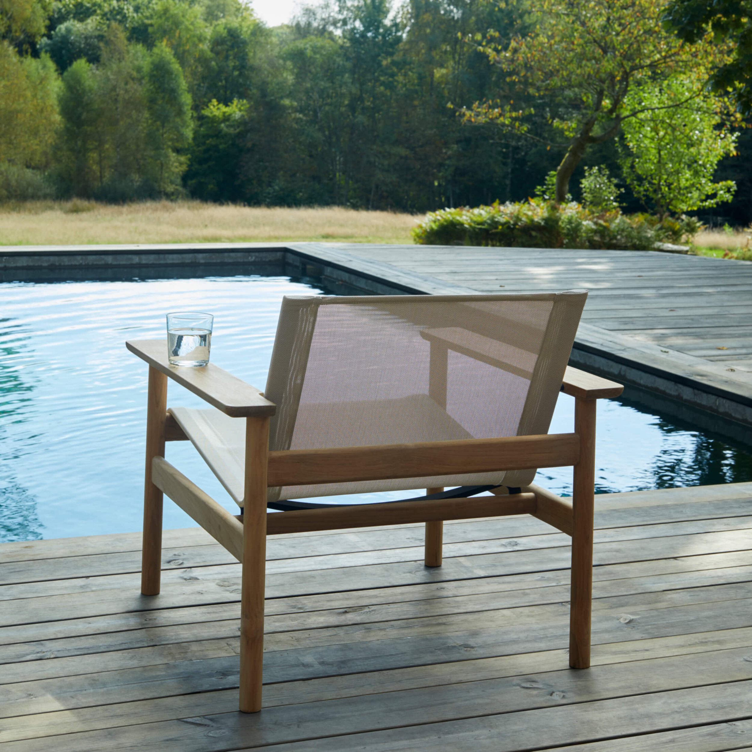 Fritz Hansen Pelagus Outdoor Lounge Chair Teck/Sable 