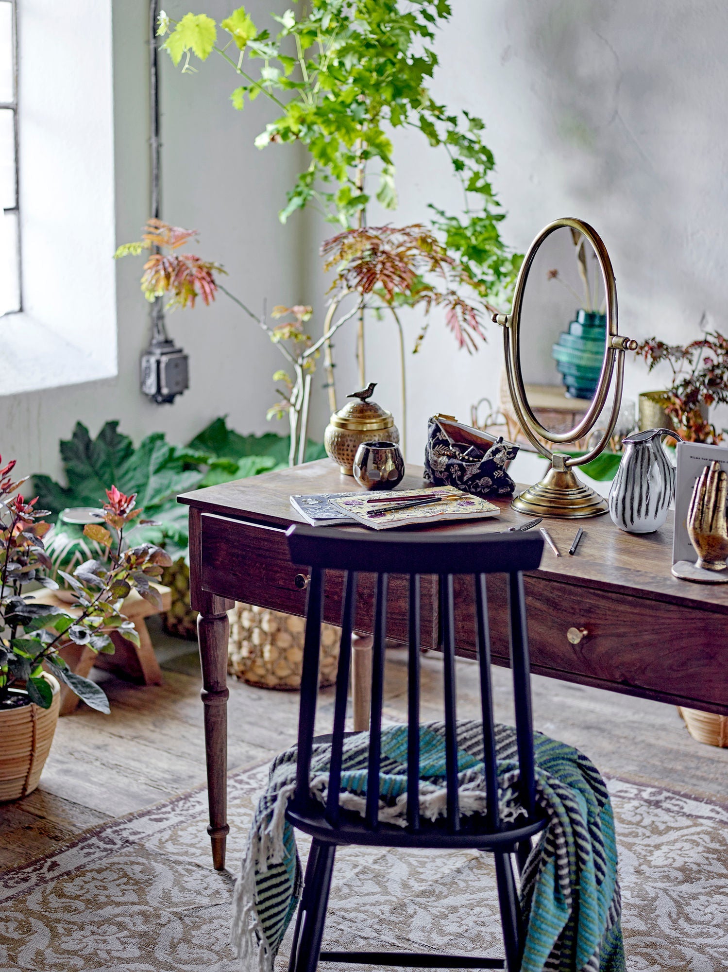 Colección creativa Betton Console Table, Brown, Mango