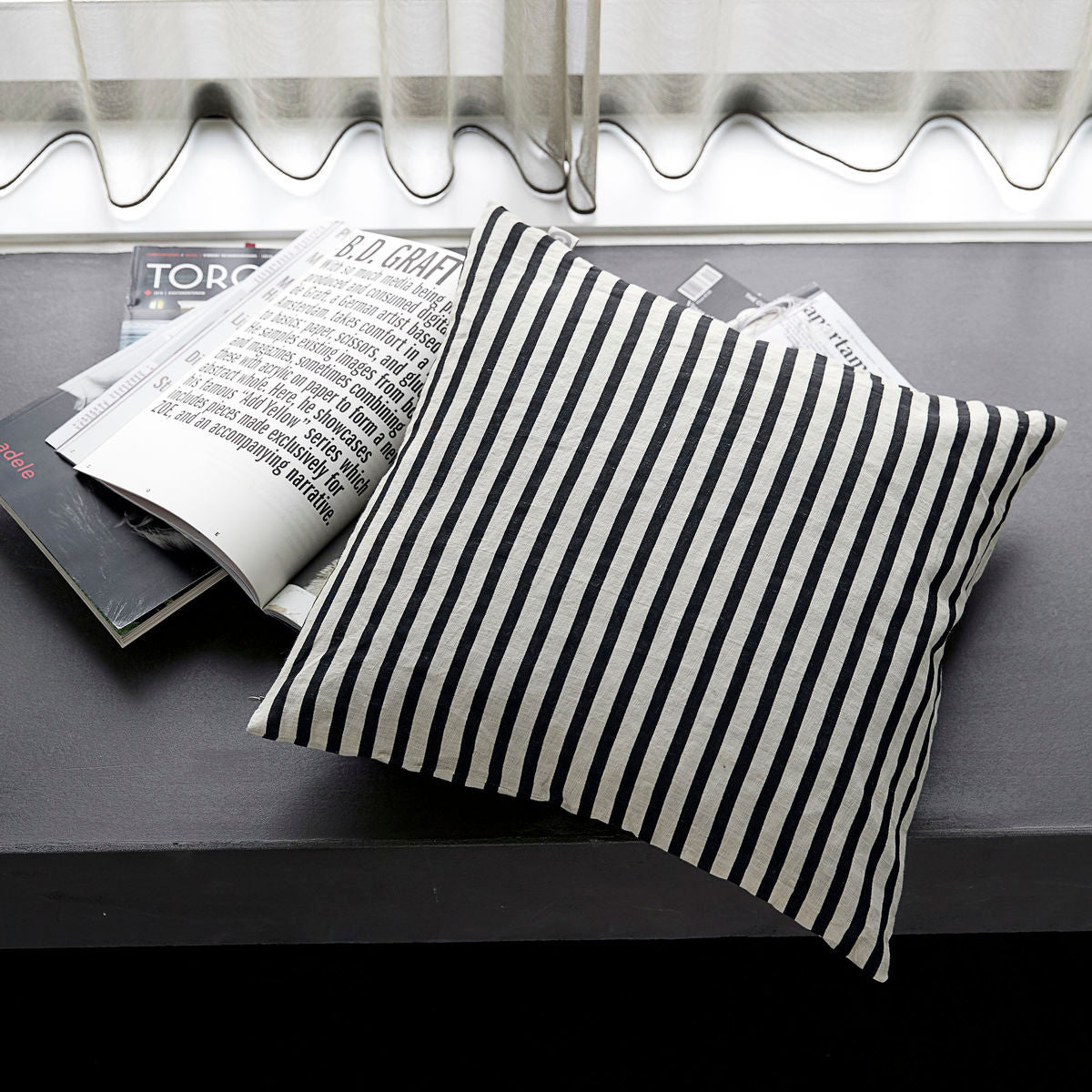 House Doctor coussin couverture, hdhdstripe, noir / gris