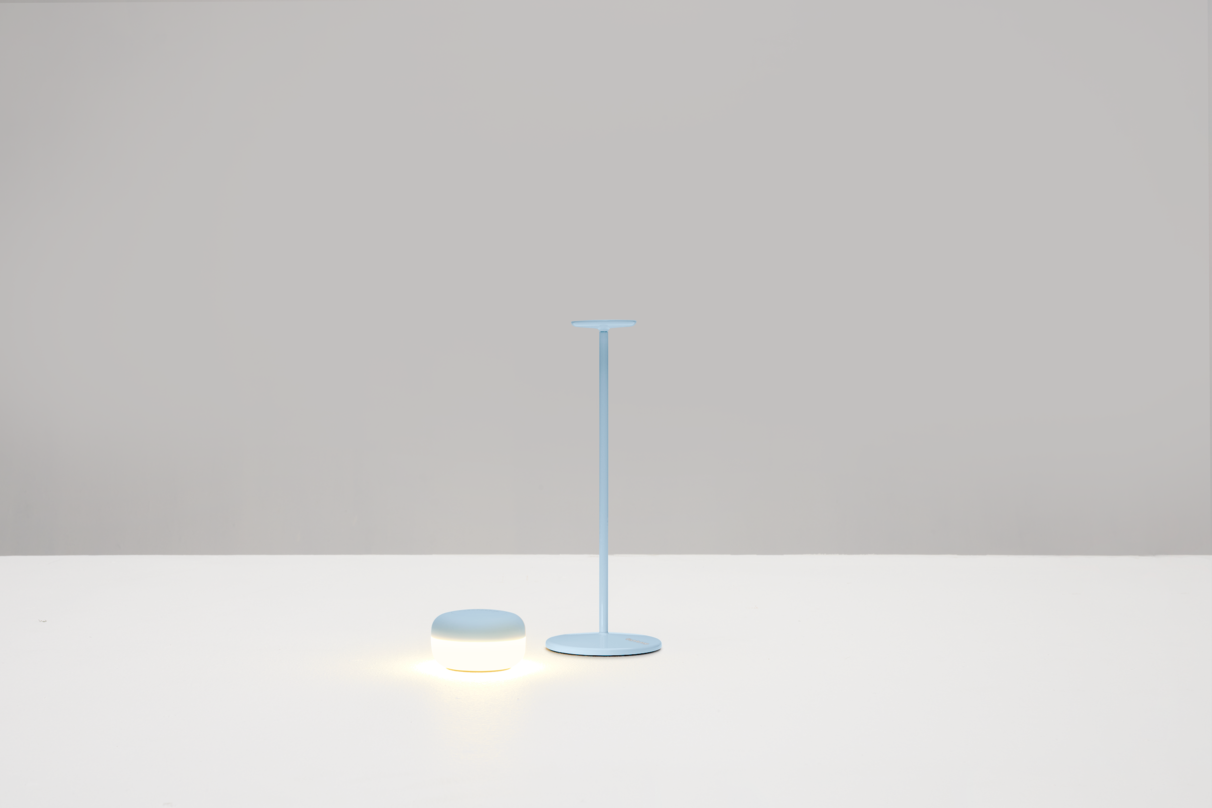 Fatboy Cheerio Tischlampe, Jet Blau