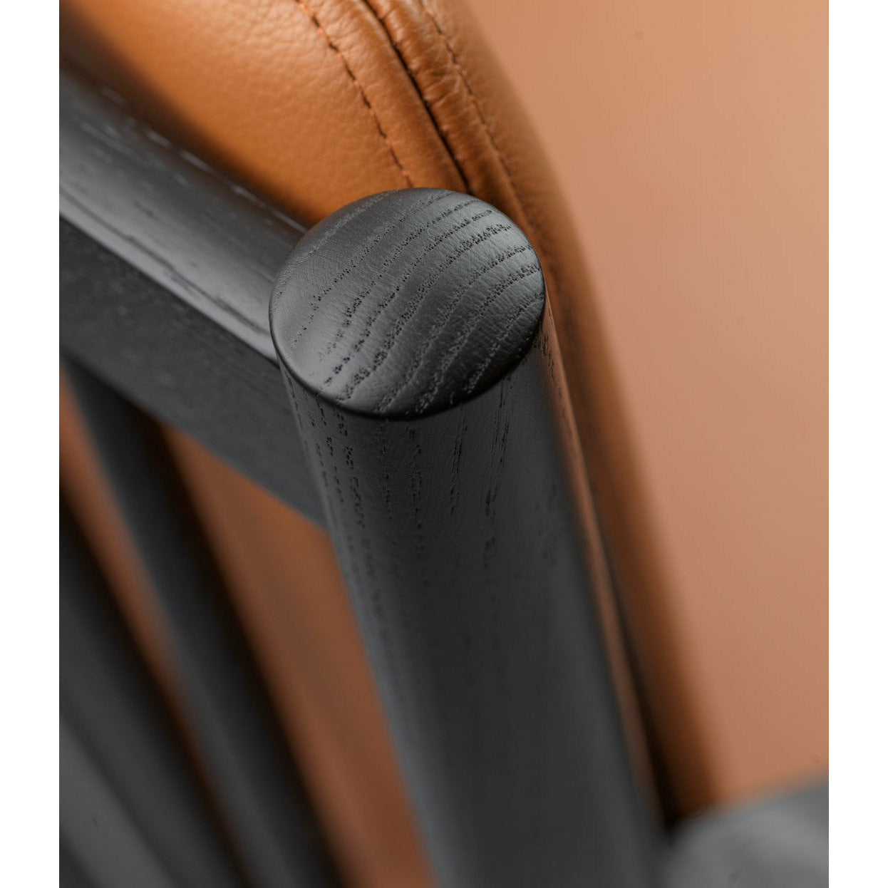 FDB Møller J147 Armchair, Black/Cognac