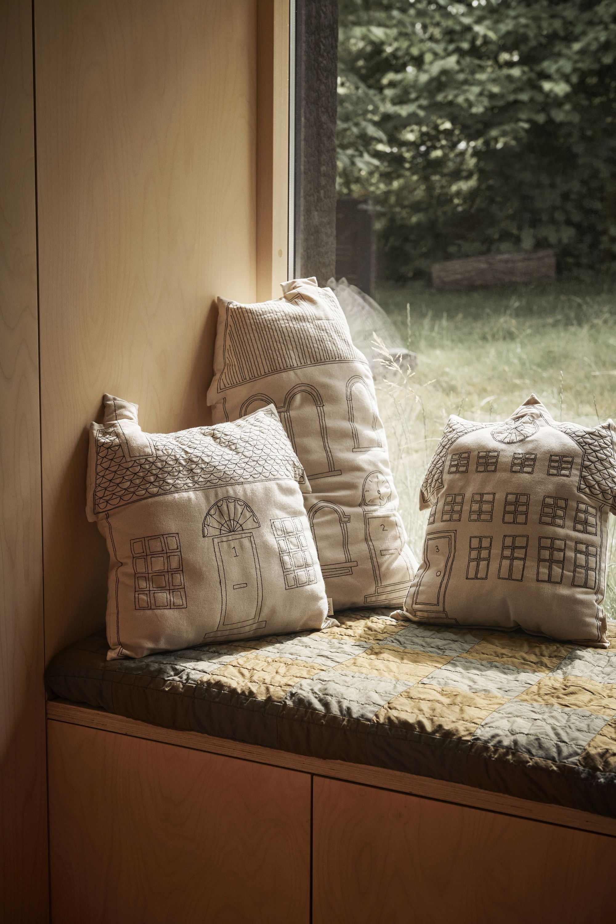 [product_category]-Ferm Living Abode Cushion, Tall, Clock-Ferm Living-5704723310273-1104268061-FER-2