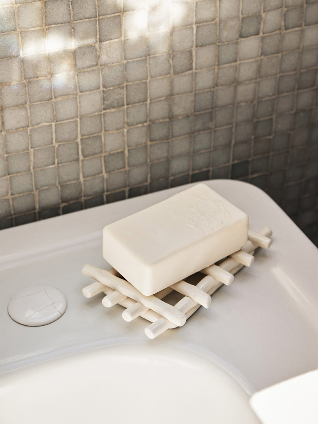 [product_category]-Ferm Living Ceramic Soap Tray, Off White-Ferm Living-5704723292869-1104266320-FER-2