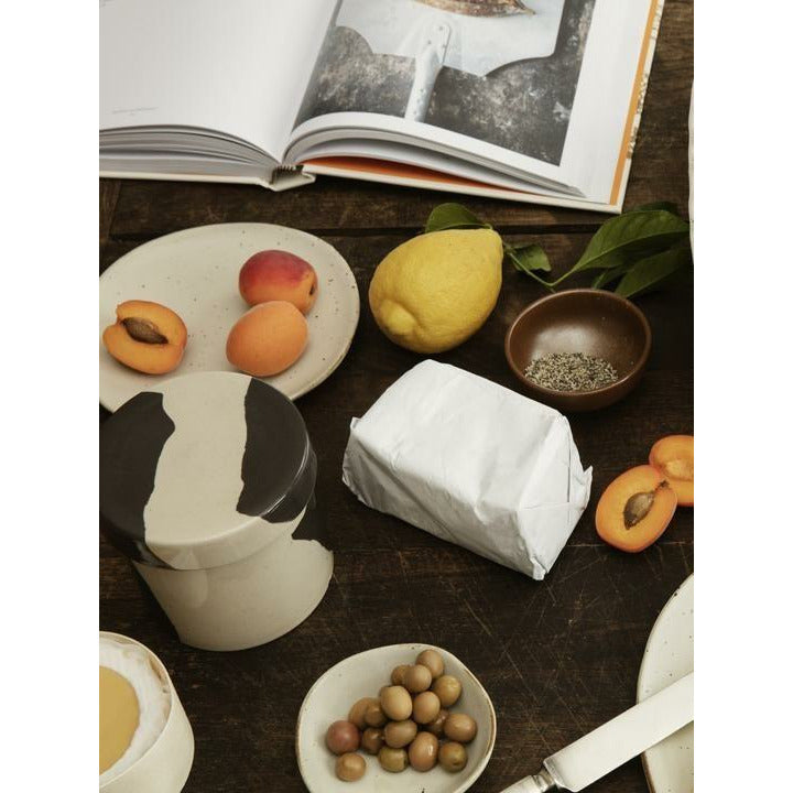 [product_category]-Ferm Living Flow Plate øx H 22x1.5, Off White Speckle-Ferm Living-5704723276005-1104264634-FER-5