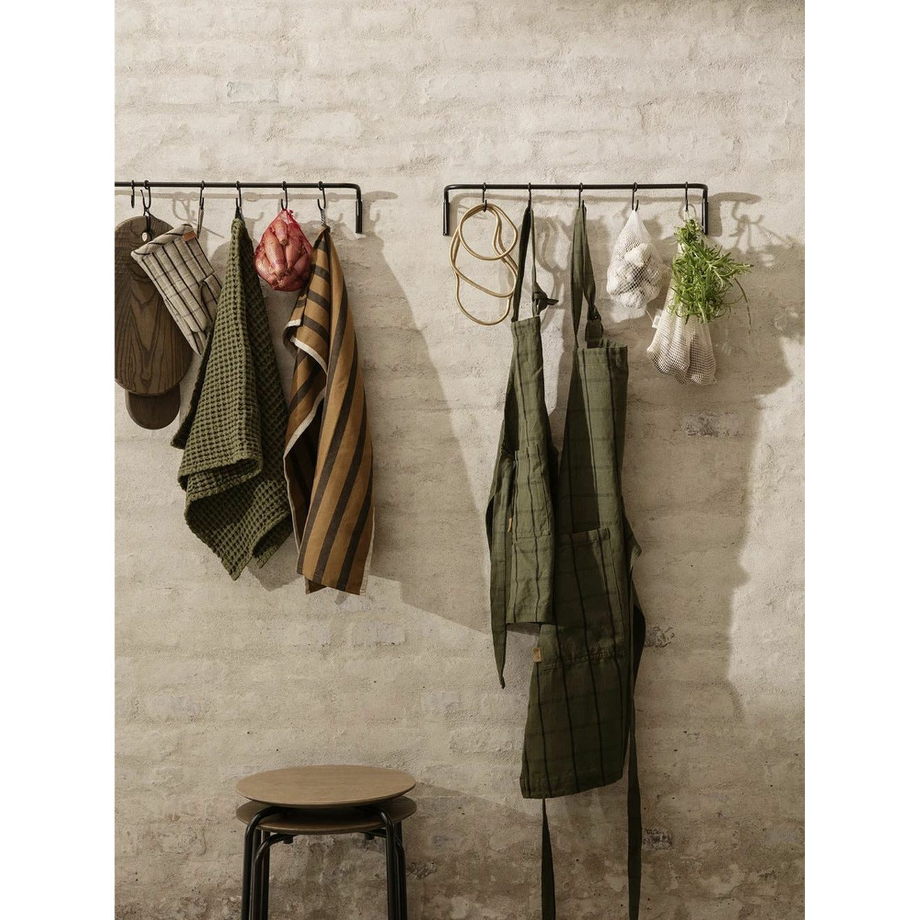 [product_category]-Ferm Living Hale Apron Kids, Dark Green-Ferm Living-5704723261834-1104263217-FER-2