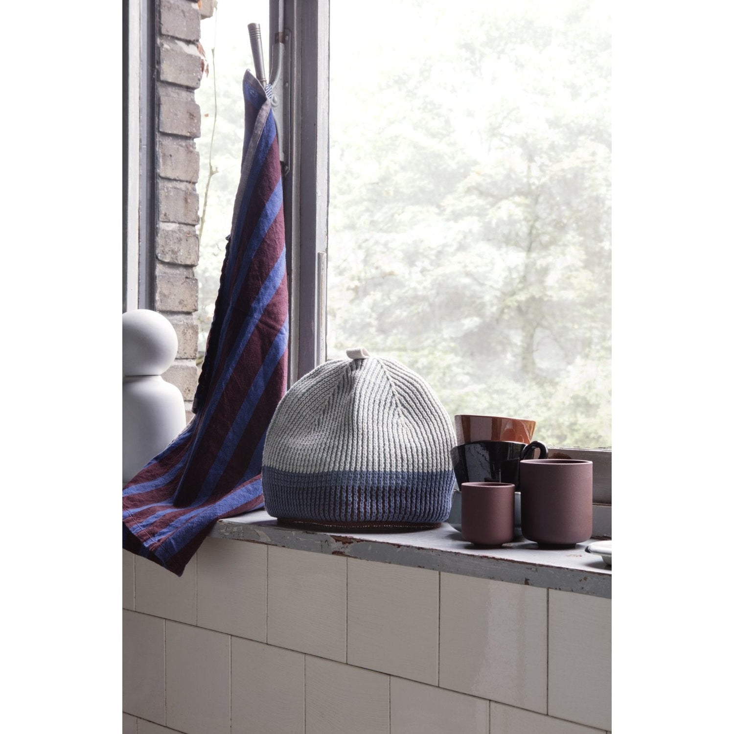 Ferm Living Hale theedoek, bruin blauw