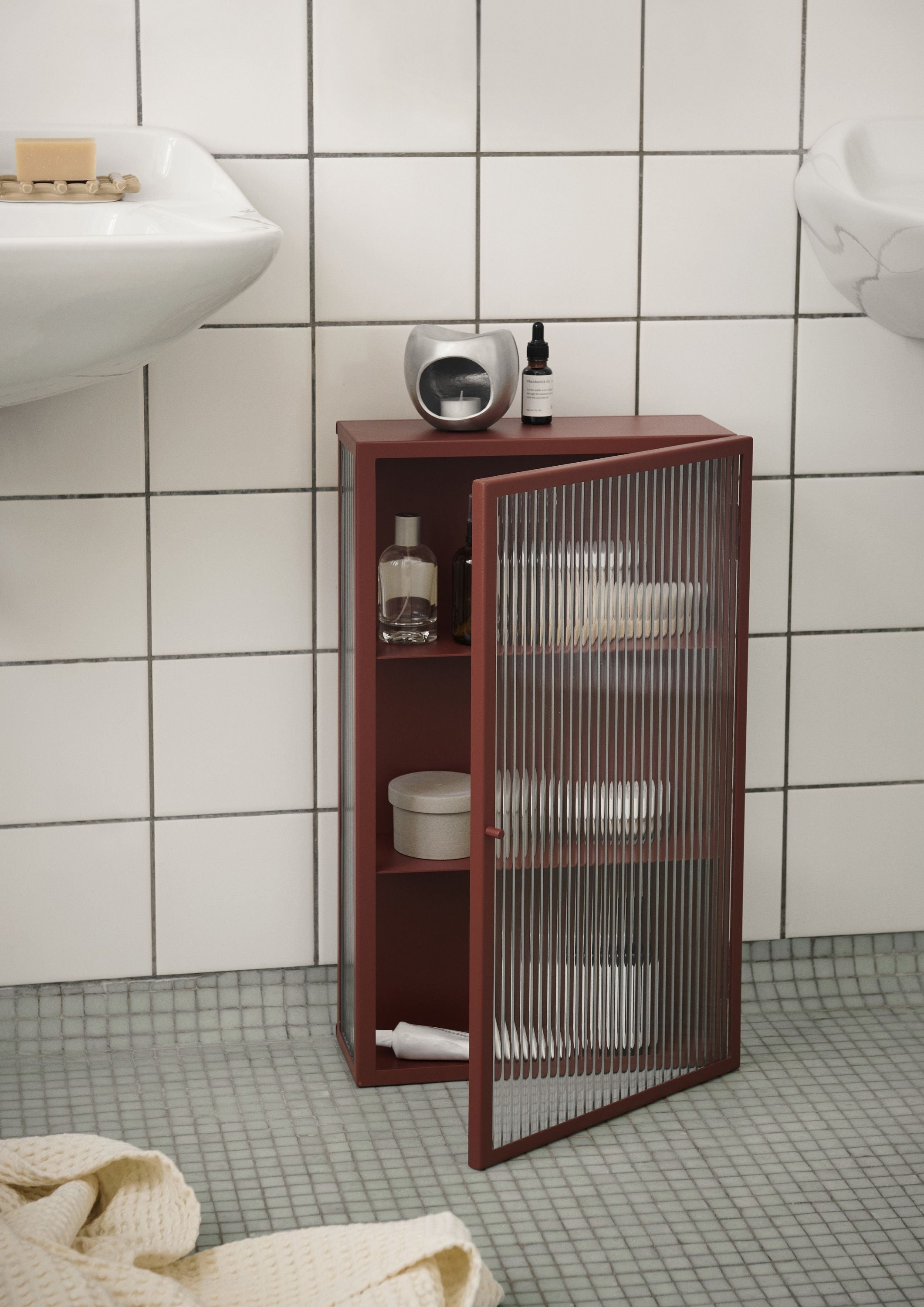 Ferm Living Haze Wall Cabinet, Reeded Glass, Oxide Red