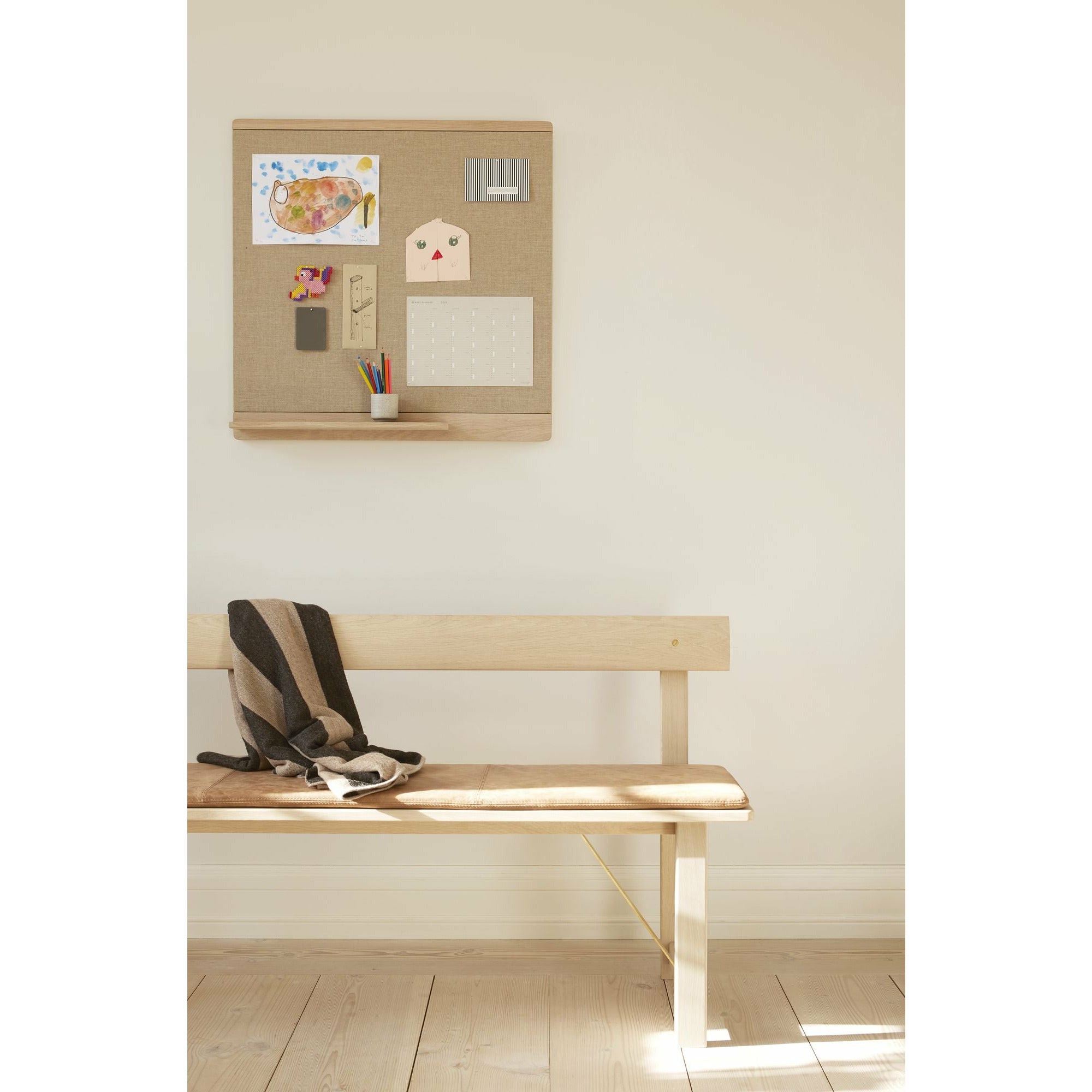 [product_category]-Form & Refine Rim Pinboard 75x75 Cm. White Oak-Form&Refine-5714942024219-2421-FOR-3