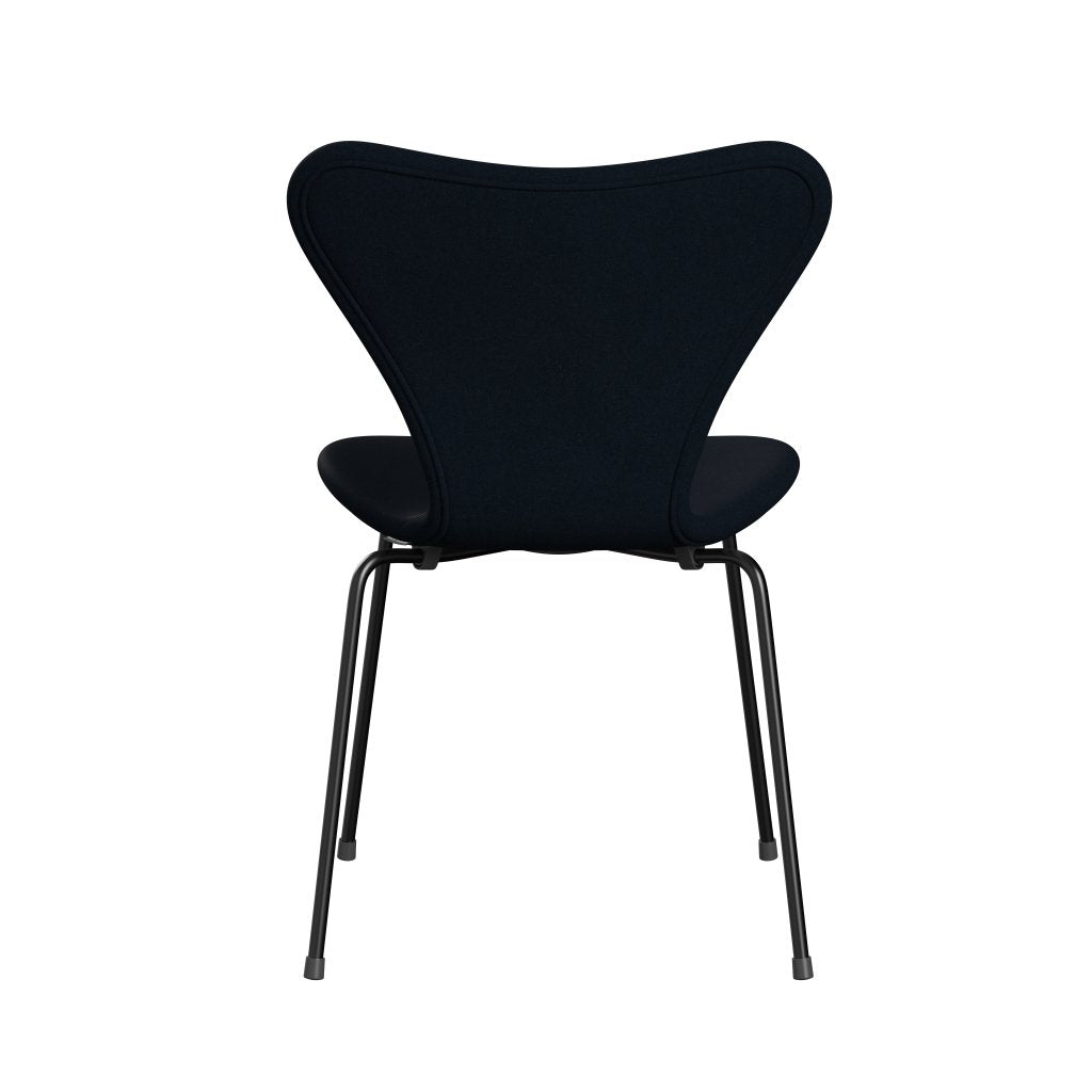 Fritz Hansen 3107 Stuhl Vollbeziegele, schwarz/divina dunkelblau