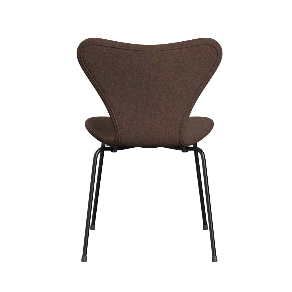 Fritz Hansen 3107 Stol Fuld polstring, Black/Divina MD Hazelnut